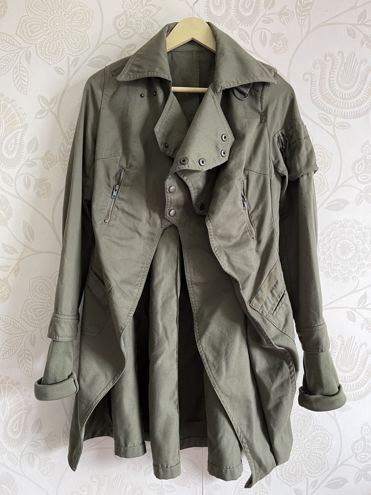 If Six Was Nine × Le Grande Bleu (L.G.B.) Seditionaries Bondage Under Cover Asymmetrical Army Parka Size US S / EU 44-46 / 1 - 19 Thumbnail