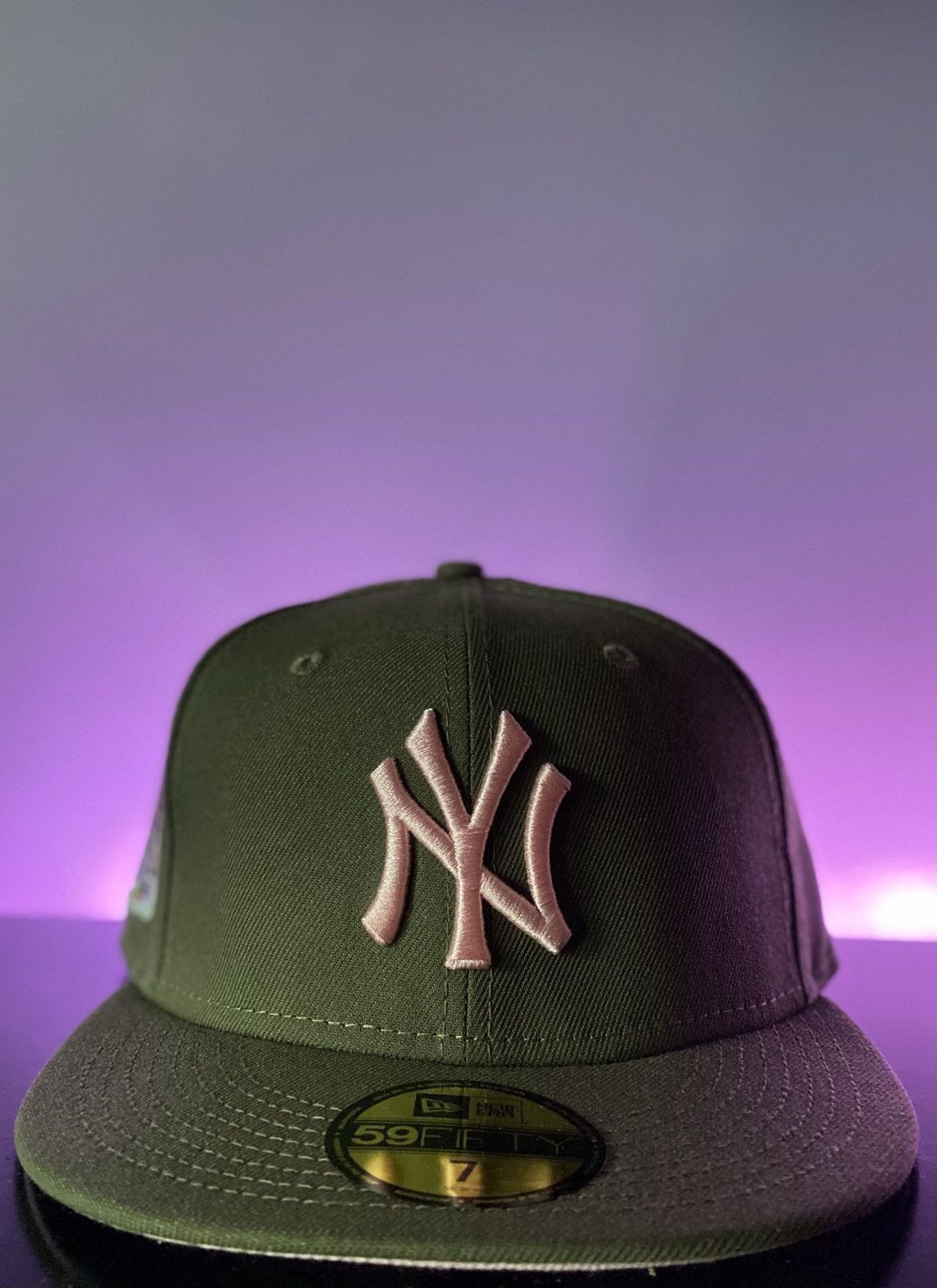 New Era Olive NY Yankees 2000 Subway Series Patch Pink UV 7