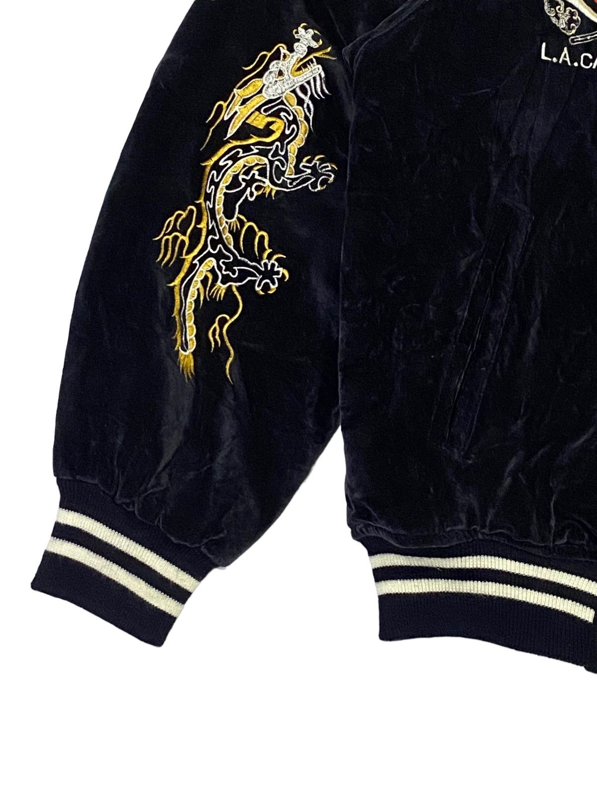 Vintage Vintage 90s Shoot One Sukajan Velvet Dragon Embroidered Size US M / EU 48-50 / 2 - 14 Thumbnail