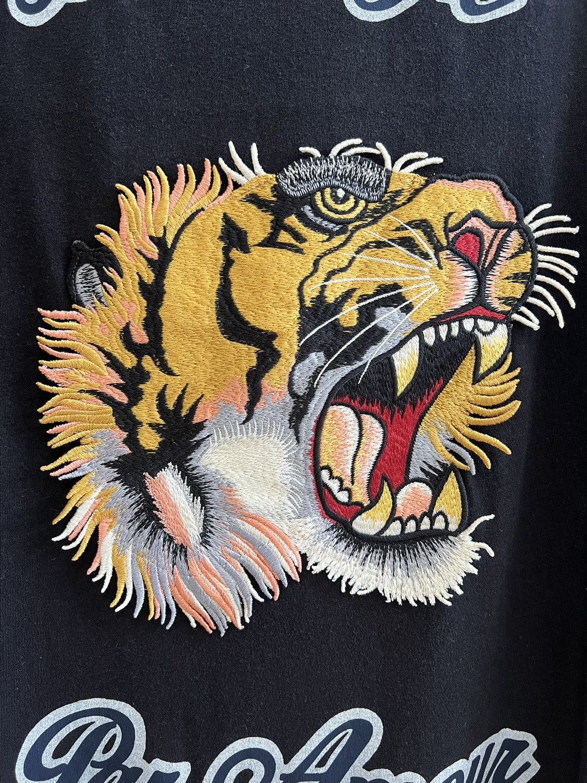 Gucci Gucci L’Aveugle Par Amour Tiger Tee Size US M / EU 48-50 / 2 - 9 Thumbnail