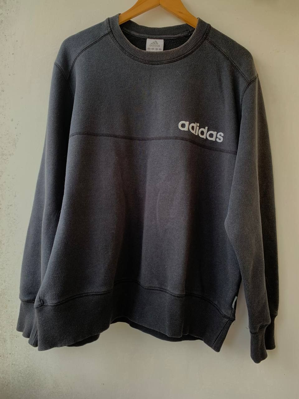 Adidas × Vintage Adidas Vintage Sweatshirt 90x Size US L / EU 52-54 / 3 - 1 Thumbnail
