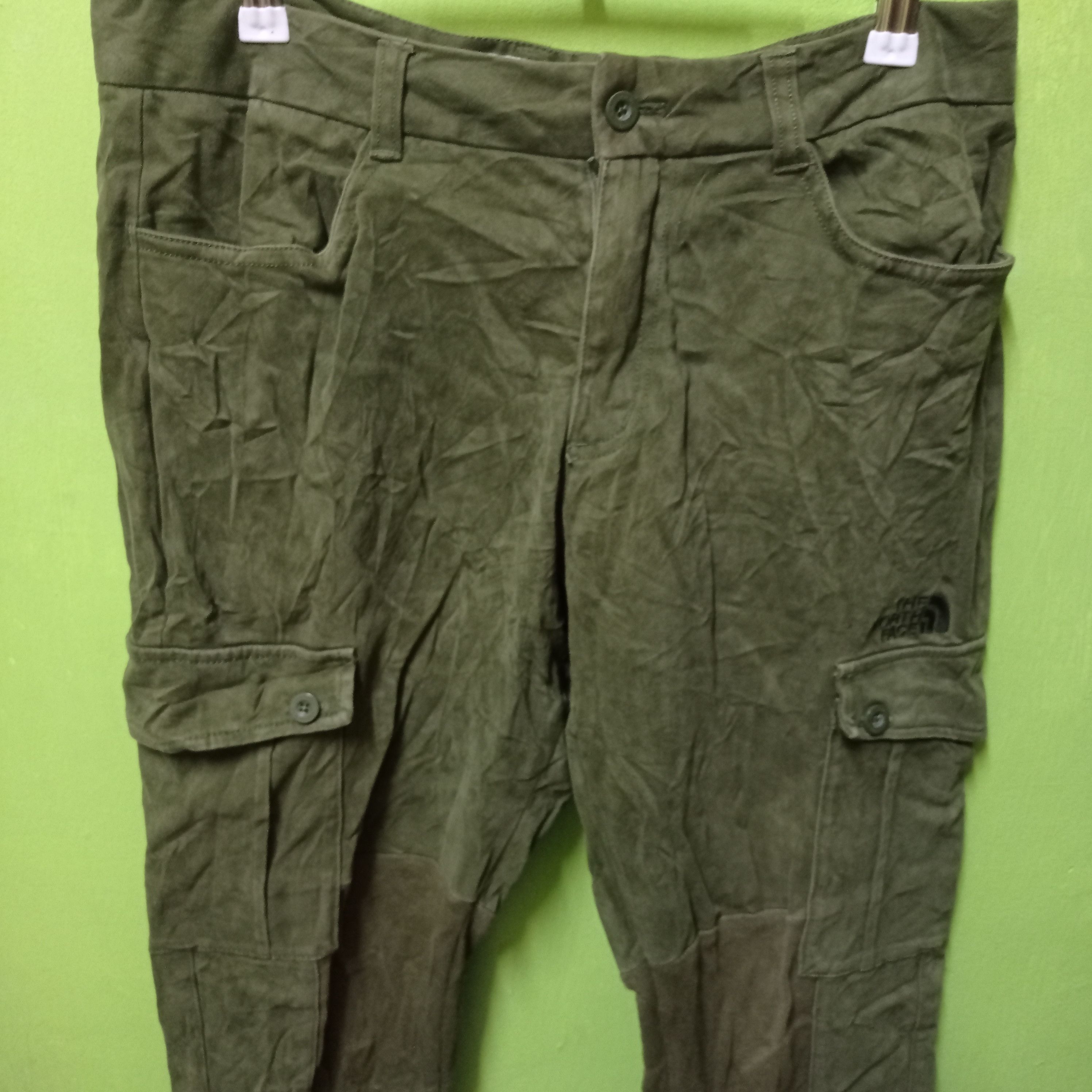 The North Face RETRO THE NORTH FACE VINTAGE PANTS CARGO. Size US 32 / EU 48 - 10 Thumbnail