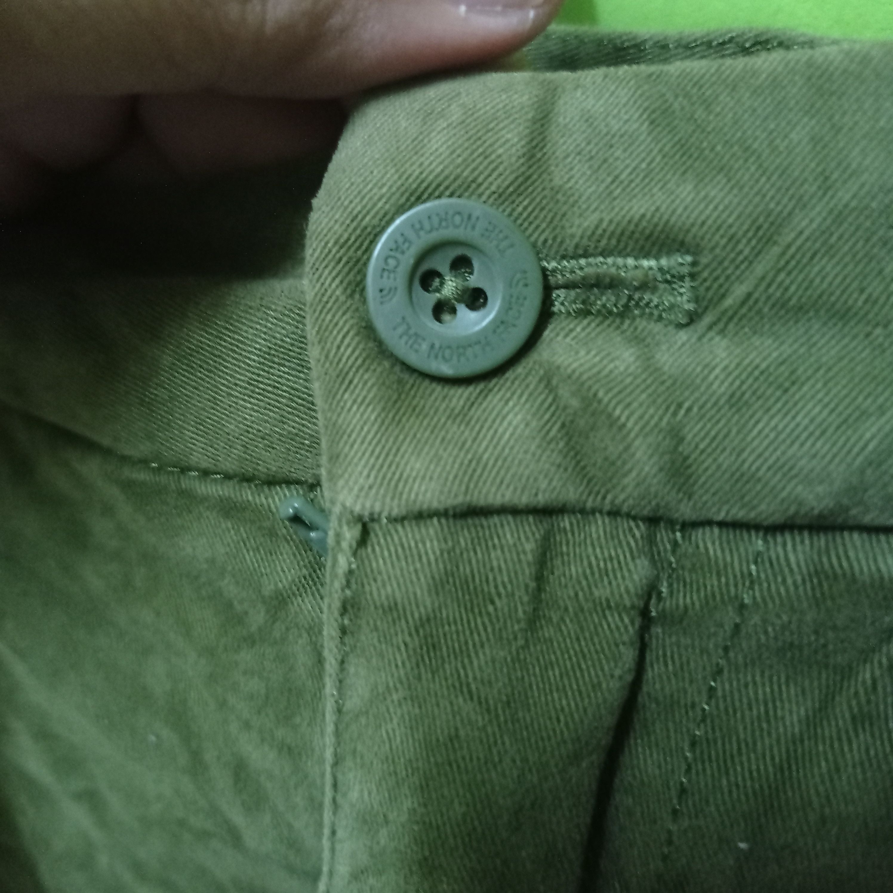 The North Face RETRO THE NORTH FACE VINTAGE PANTS CARGO. Size US 32 / EU 48 - 11 Thumbnail