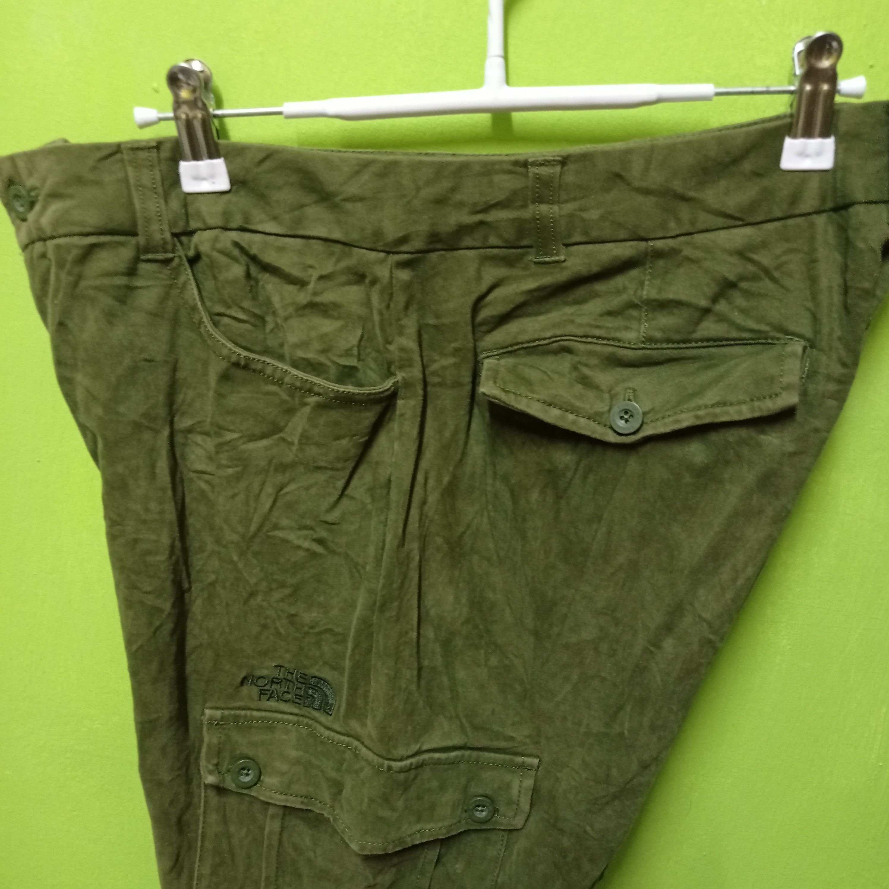 The North Face RETRO THE NORTH FACE VINTAGE PANTS CARGO. Size US 32 / EU 48 - 6 Thumbnail