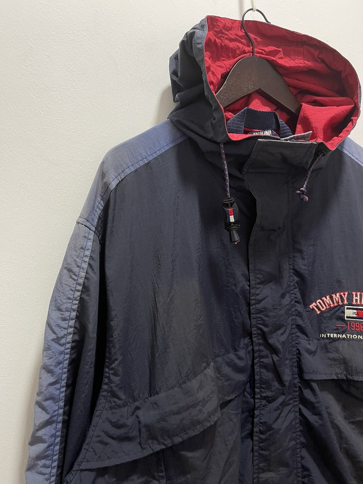 Tommy Hilfiger × Vintage VINTAGE TOMMY HILFIGER SUN FADED MULTIZIPPER POCKET JACKET Size US L / EU 52-54 / 3 - 7 Thumbnail