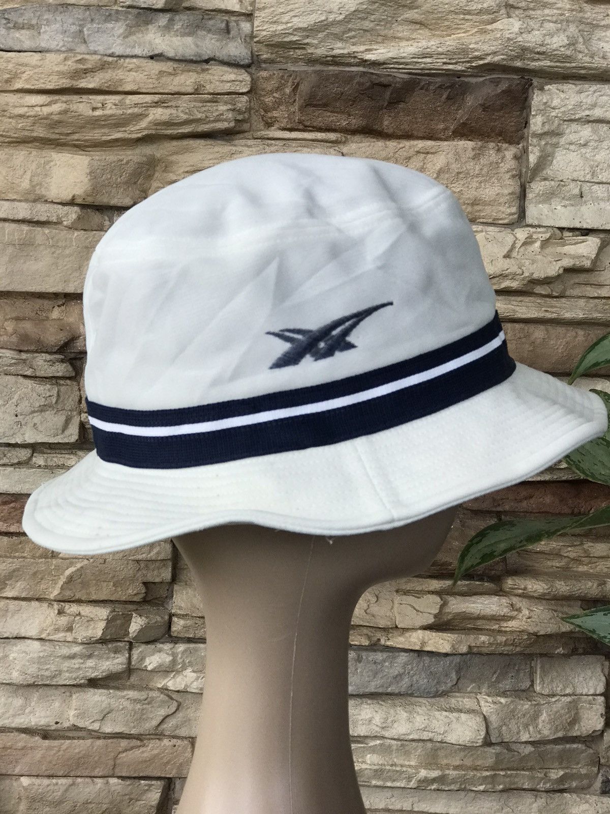Asics Vintage Asics Bucket Hat Size ONE SIZE - 5 Thumbnail