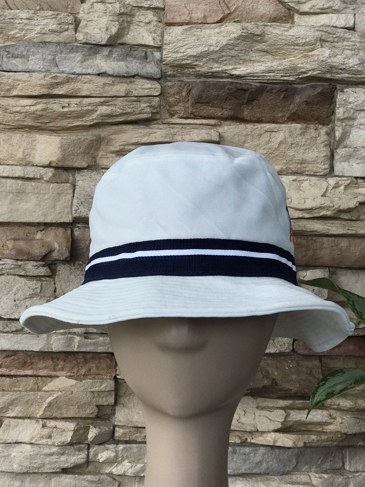 Vintage Asics Bucket Hat
