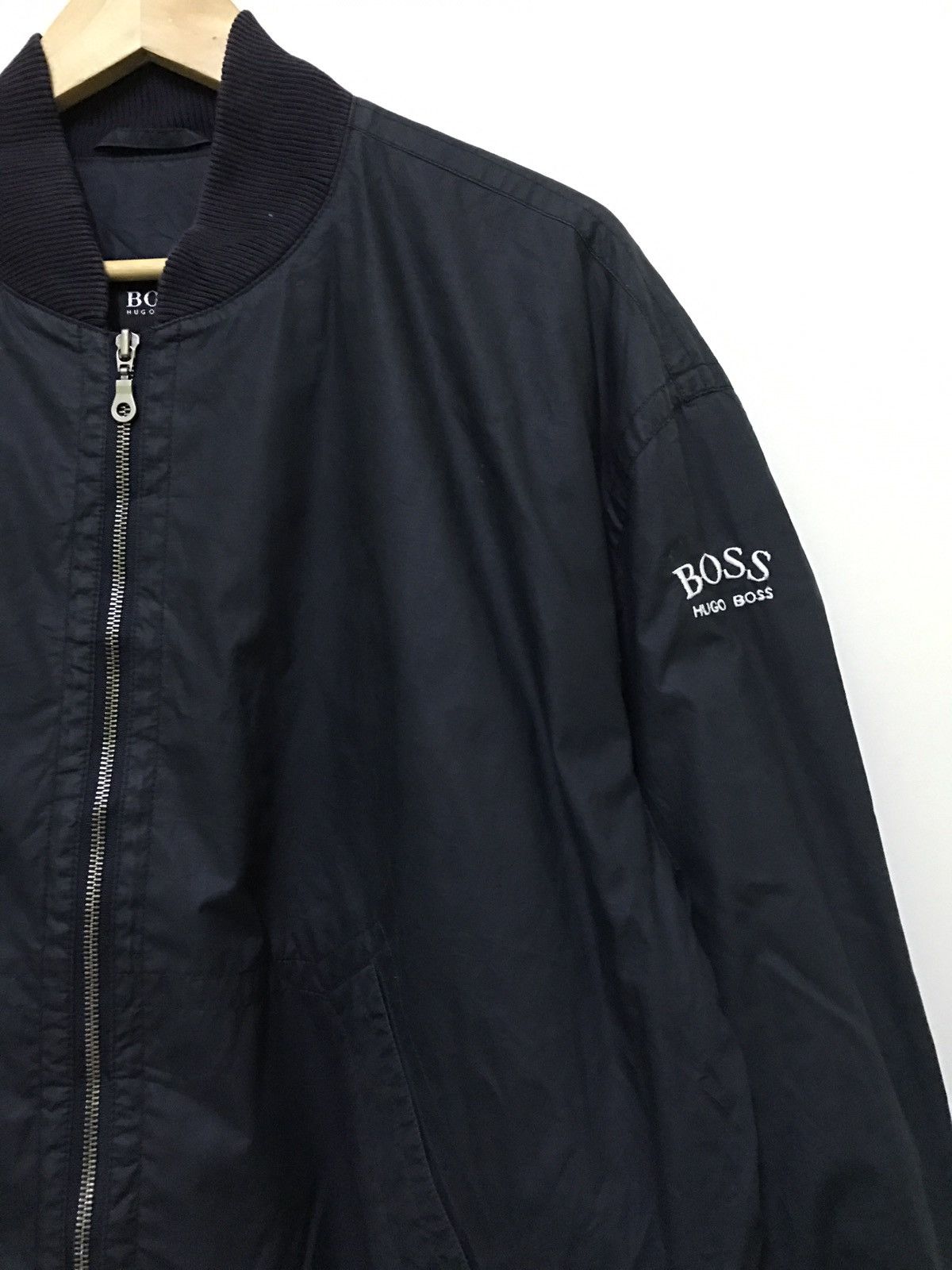 Hugo Boss Mercedes-Benz AMG MA-1ジャケット Hugo Boss Mercedes-Benz AMG MA-1ジャケット Hugo Boss