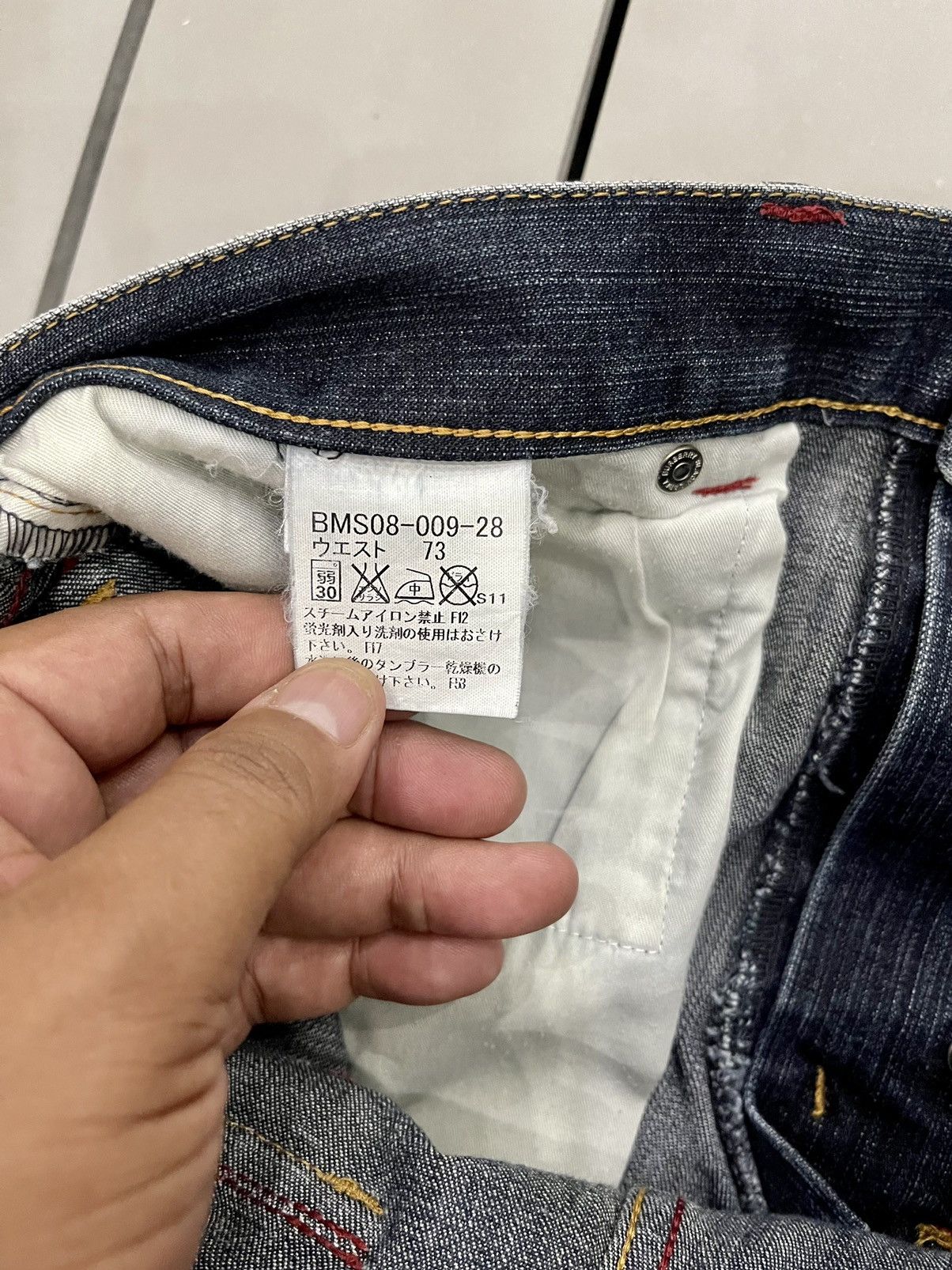 Burberry VINTAGE BURBERRY BUTTON FLY NICE DESIGN SIZE 32X33 Size US 32 / EU 48 - 19 Thumbnail