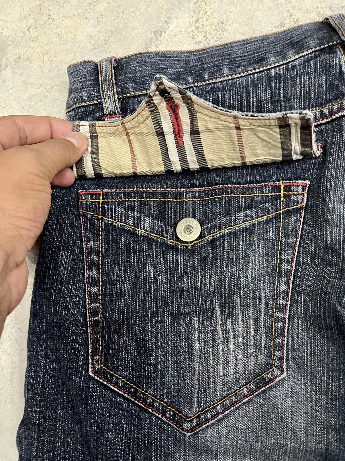 Burberry VINTAGE BURBERRY BUTTON FLY NICE DESIGN SIZE 32X33 Size US 32 / EU 48 - 16 Thumbnail