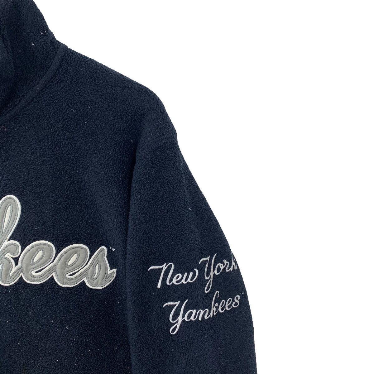 MLB × New York Yankees × Uniqlo Vintage New York Yankees MLB Fleece Half Zipper Sweater Size US XL / EU 56 / 4 - 5 Thumbnail