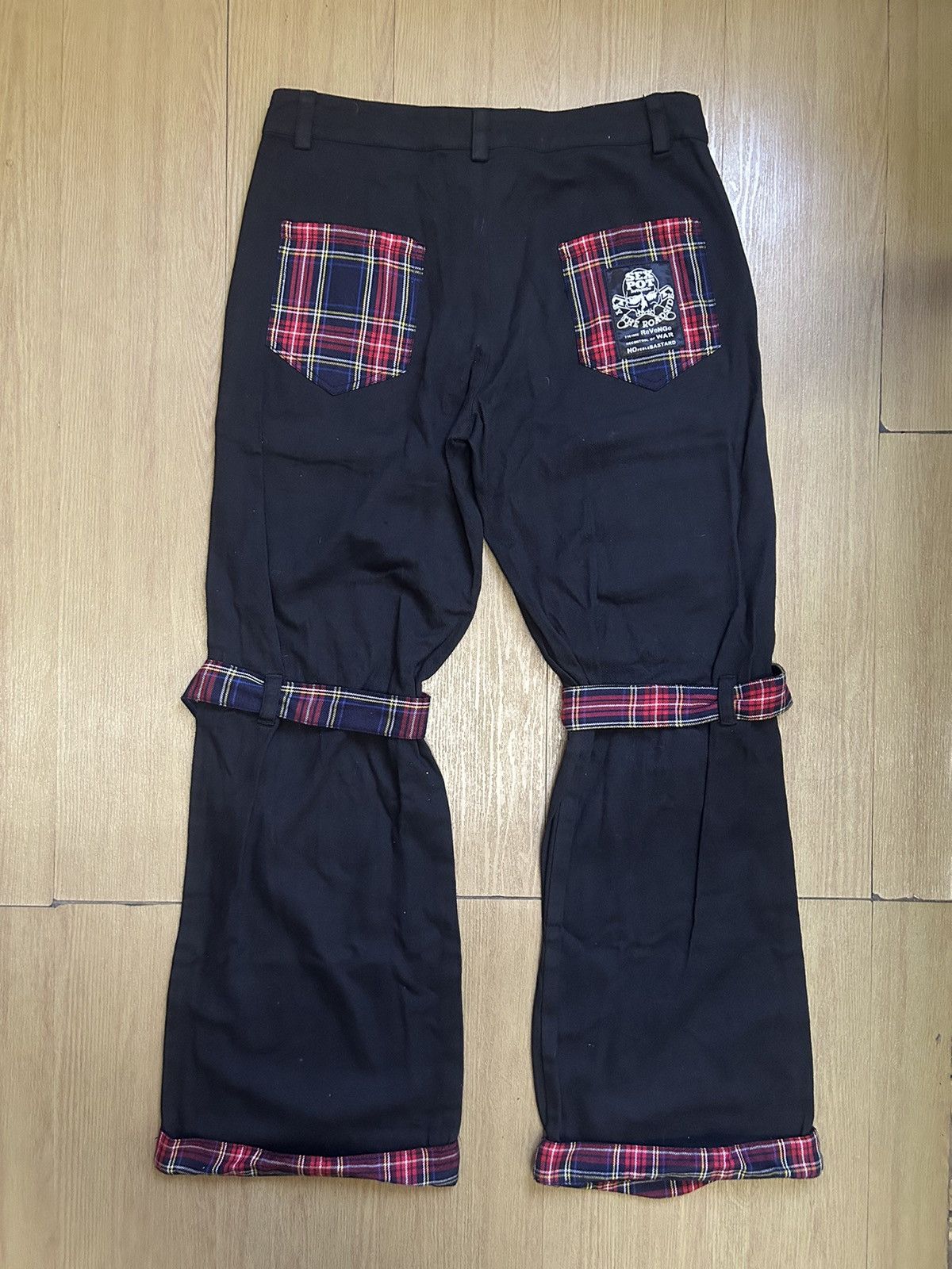 20471120 Sex Pot Revenge Bondage Pants Size US 32 / EU 48 - 2 Thumbnail