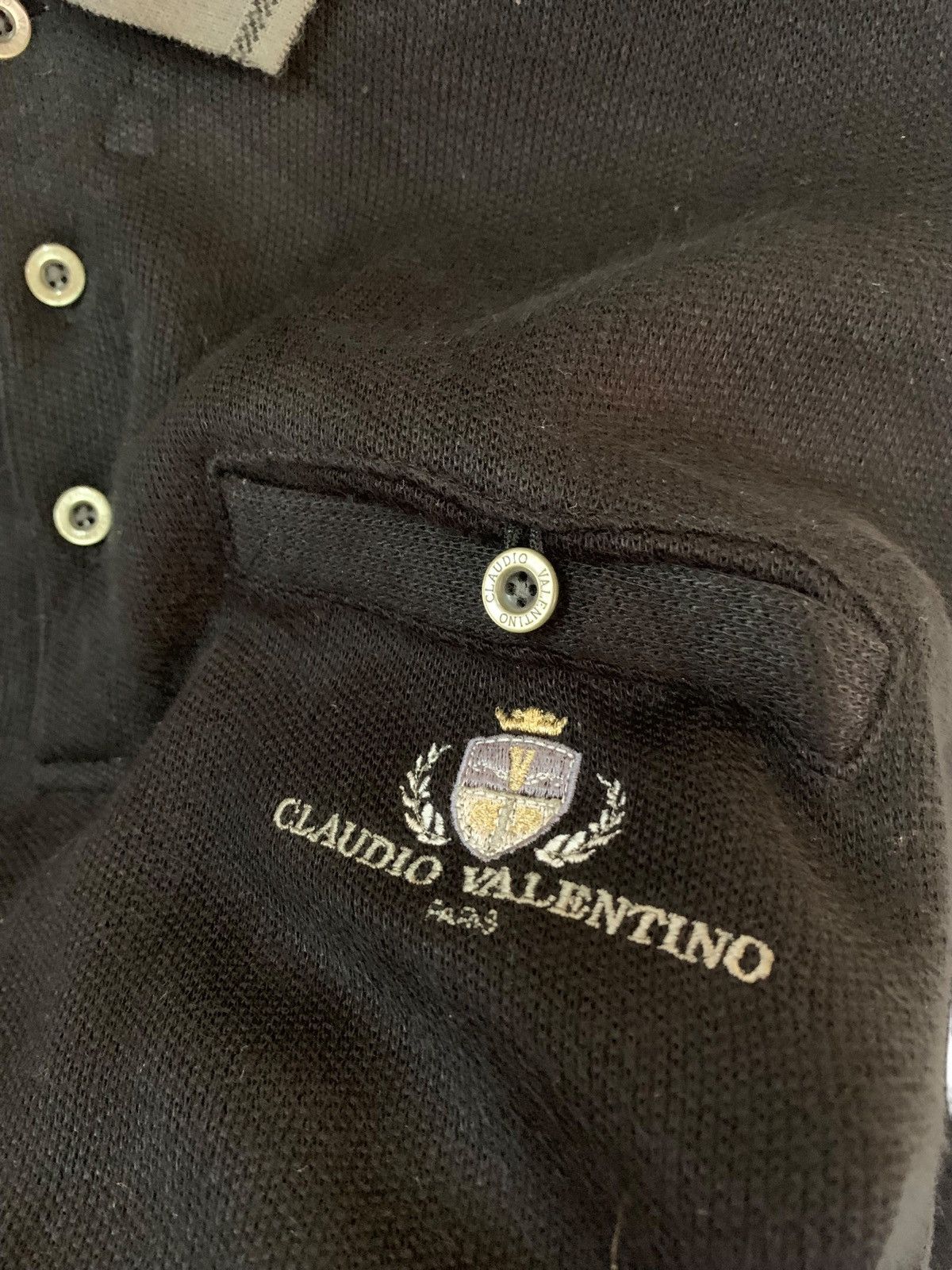 Claudio Valentino Sweatshirt collar Button