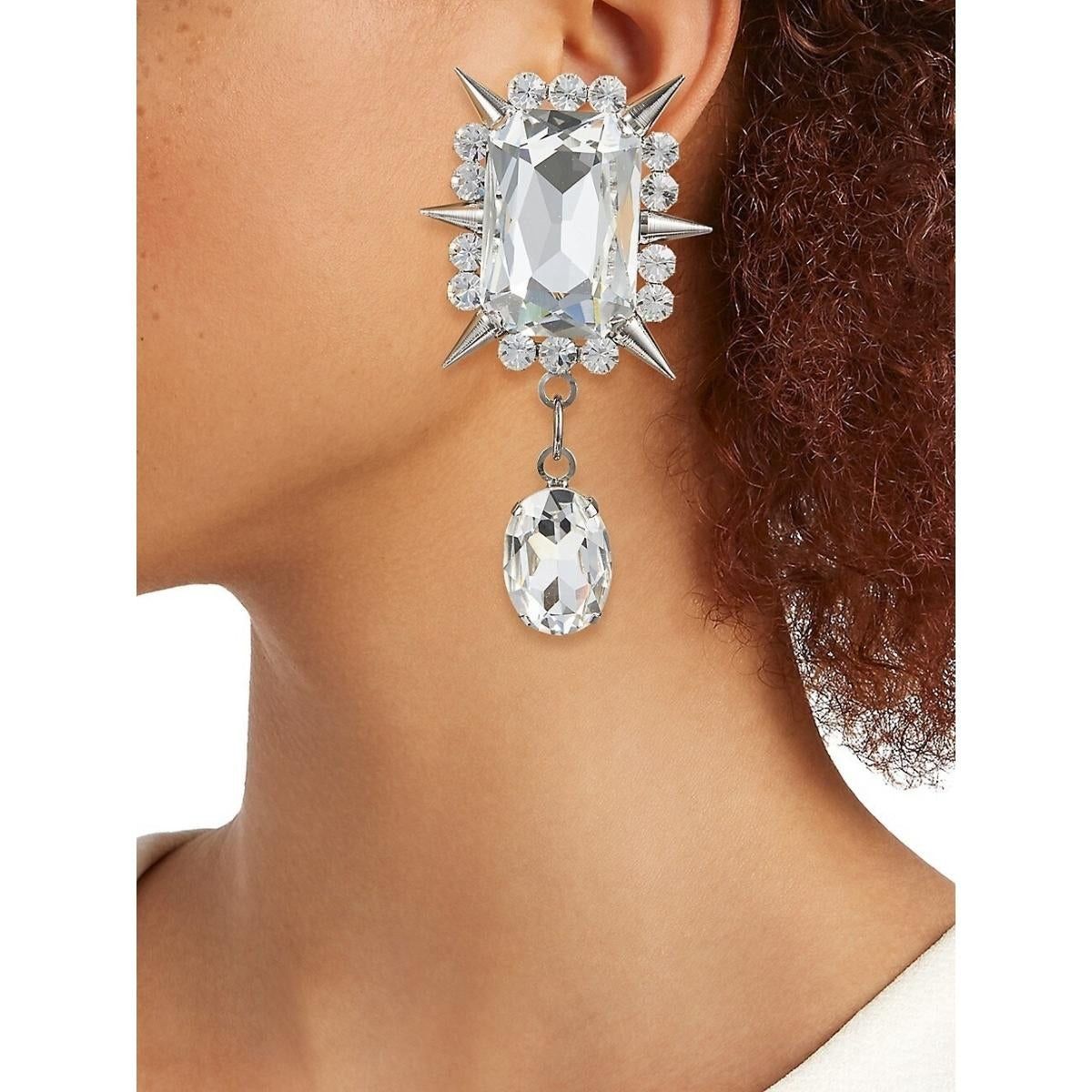 ピアス Spike Pendant Drop Clip-On Earrings Spike Pendant Drop Clip-On Earrings