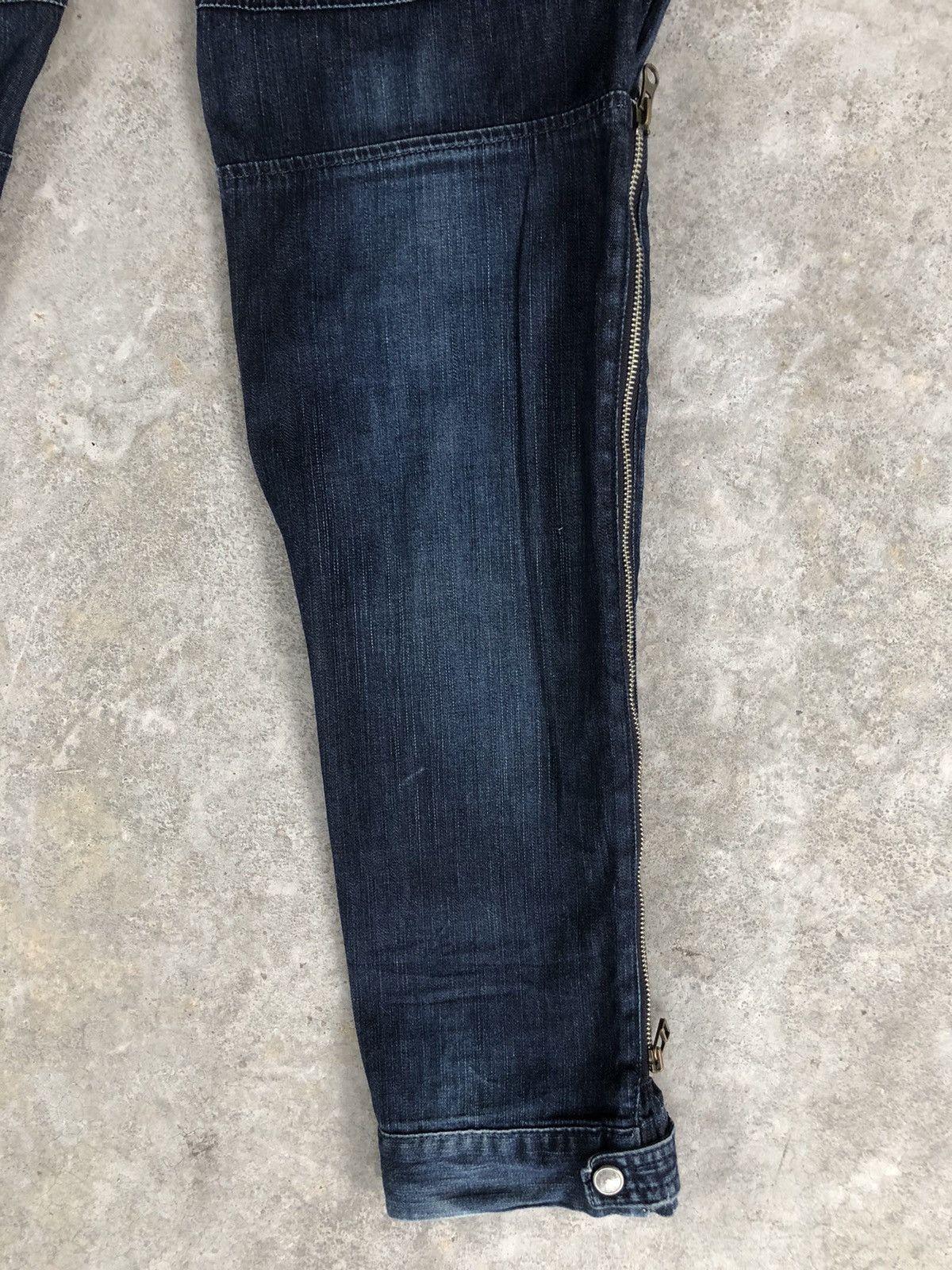 Marithe + Francois Girbaud Marithe Francois Girbaud Distressed Jeans Cargo Pants Size US 33 - 12 Thumbnail