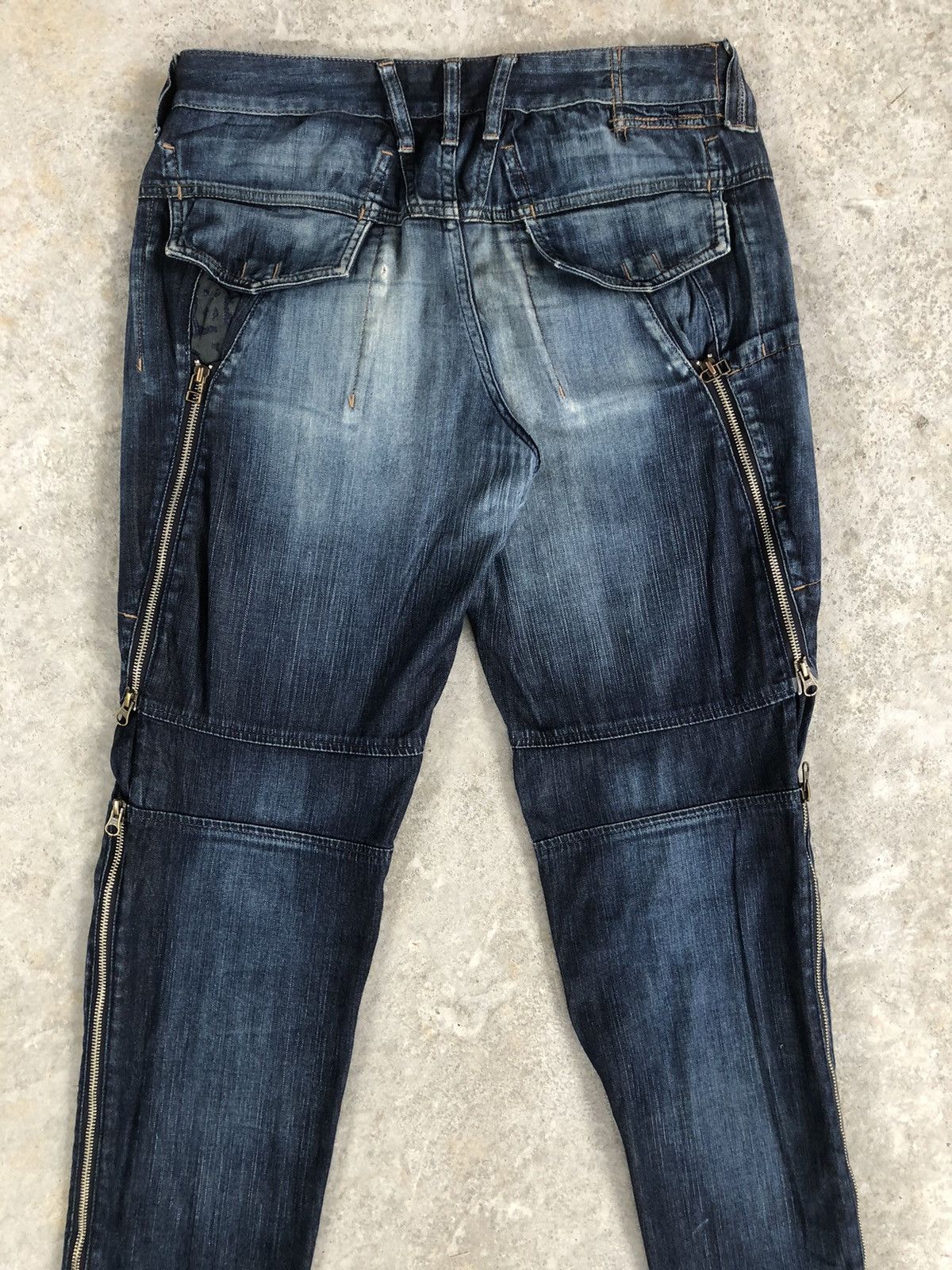 Marithe + Francois Girbaud Marithe Francois Girbaud Distressed Jeans Cargo Pants Size US 33 - 8 Thumbnail