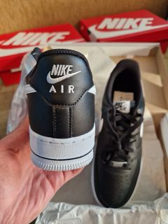 NIKE AIR FORCE 1 '07 BLACK WHITE per €85,00