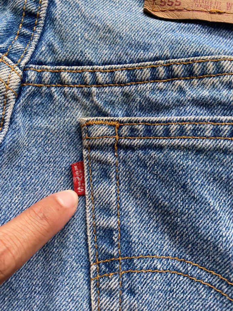 Levi's × Vintage Light Wash Vintage Levi's Jeans Made in USA 36x32 Denim Size US 36 / EU 52 - 12 Thumbnail