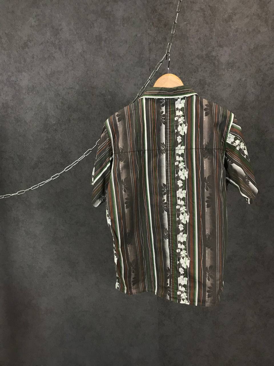 Quiksilver Quiksilver vintage Hawaiian shirt Size US S / EU 44-46 / 1 - 7 Thumbnail