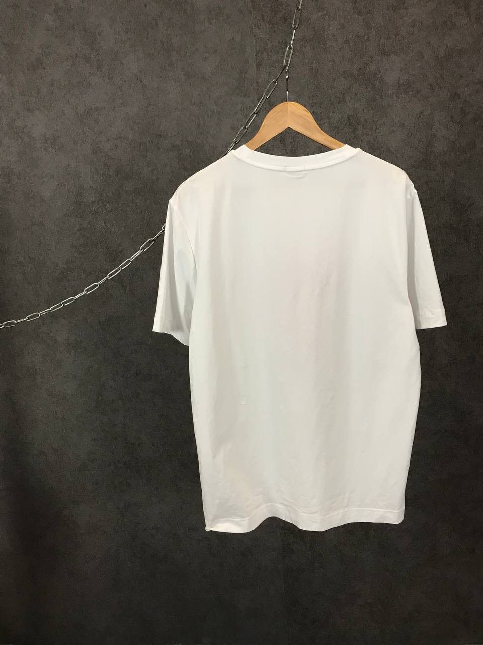 Hugo Boss Hugo Boss art center logo tee Size US L / EU 52-54 / 3 - 7 Thumbnail