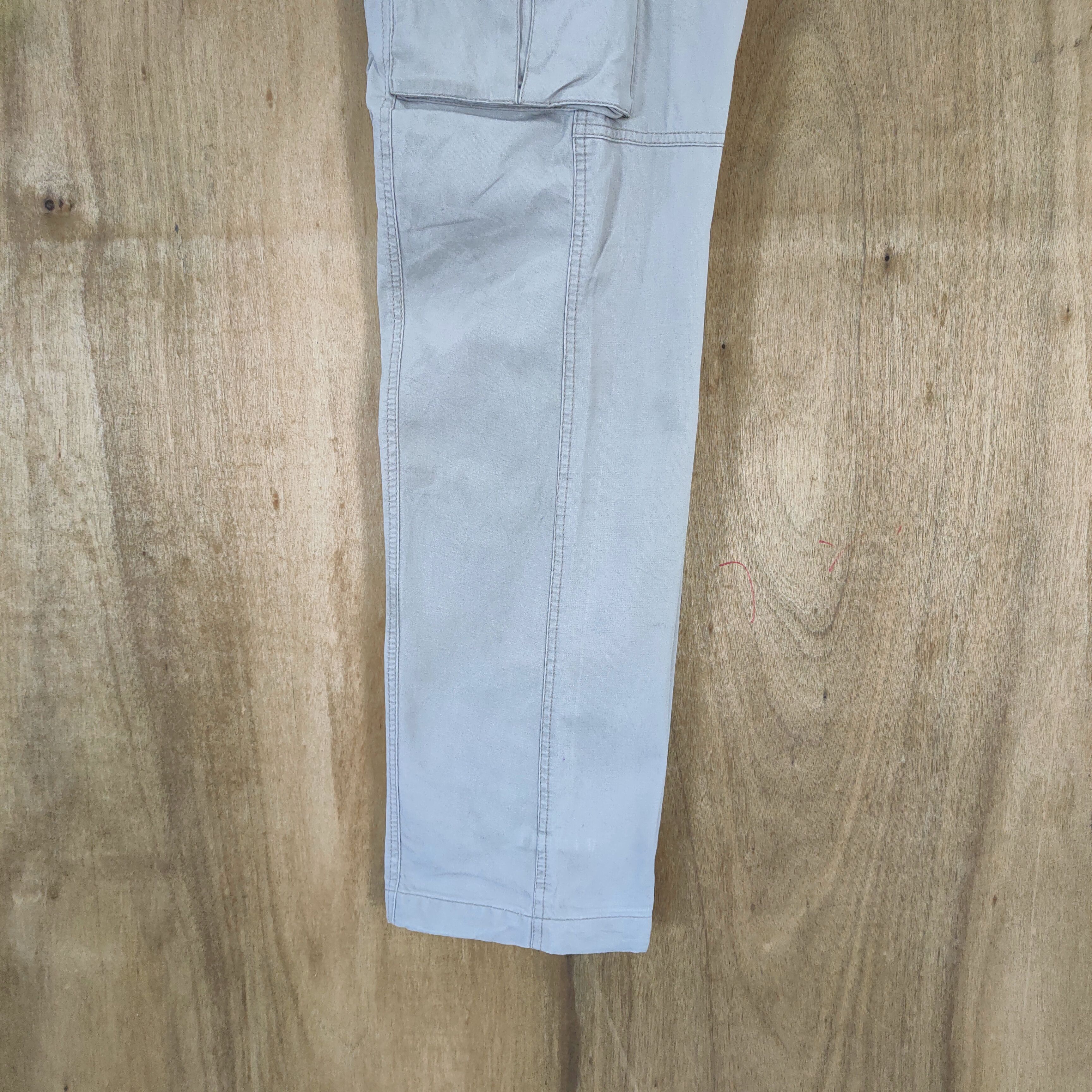 Puma PUMA WORKWEAR RUSTY FADED CARGO PANTS Size US 34 / EU 50 - 19 Thumbnail
