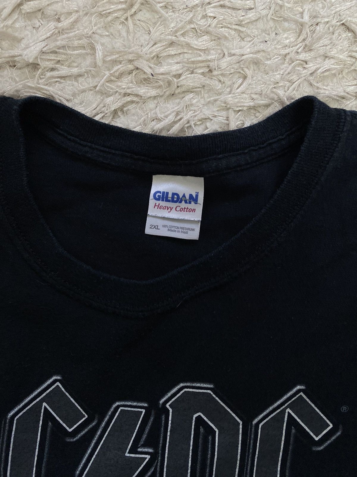 AC/DC × Band Tees × Vintage Vintage AC/DC Back in Black 90s Rock Band tee shirt y2k Size US XXL / EU 58 / 5 - 5 Thumbnail