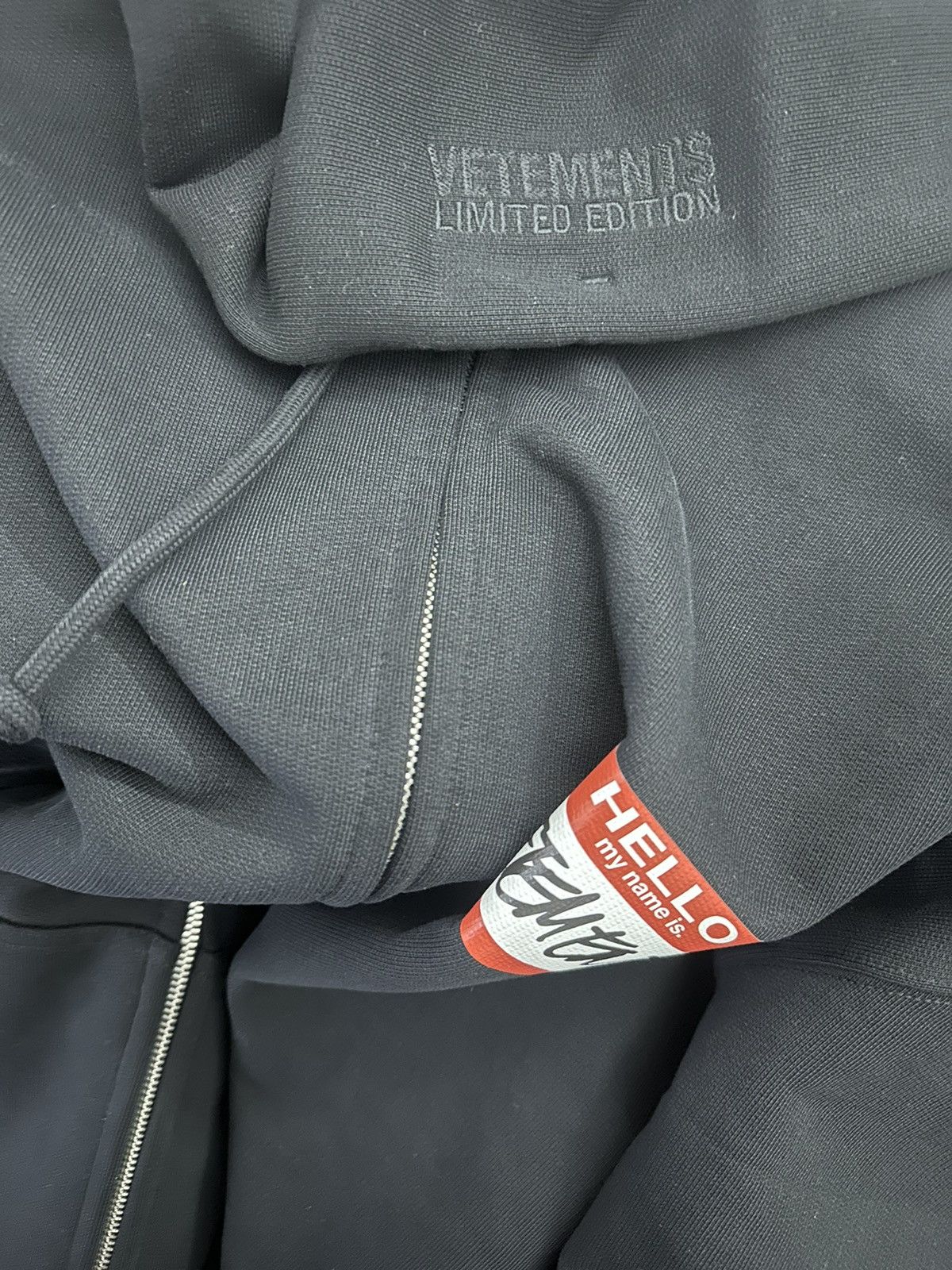 Vetements Vetements Hello My Name Is Zip Up Hoodie Size US L / EU 52-54 / 3 - 3 Thumbnail