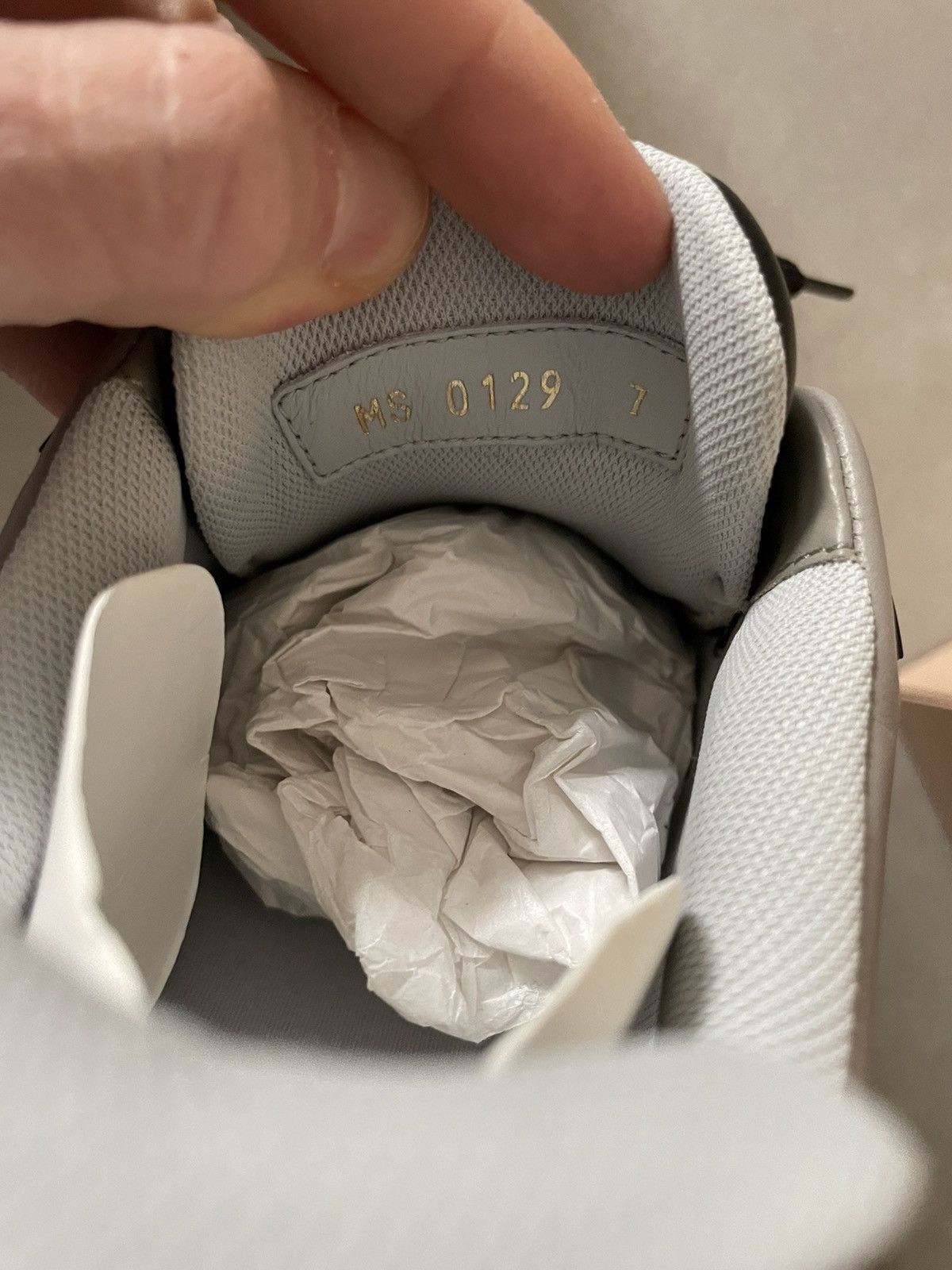 Louis Vuitton Louis Vuitton x Virgil Abloh LV7 Sneaker OG black cement Size US 9.5 / EU 42-43 - 6 Thumbnail
