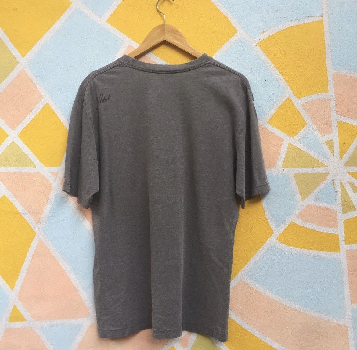 Neighborhood Vintage y2k Neighbourhoods big logo tee Size US M / EU 48-50 / 2 - 7 Thumbnail