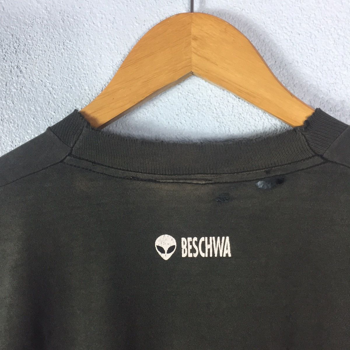 Alien Workshop × Vintage vintage beschwa tee Size US M / EU 48-50 / 2 - 12 Thumbnail