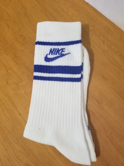 Nike Nike Socks 2 Pairs Old School 80' Men's Sizes 8 -12 Size ONE SIZE - 4 Thumbnail