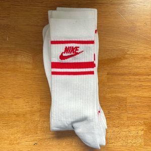 Nike Nike Socks 2 Pairs Old School 80' Men's Sizes 8 -12 Size ONE SIZE - 6 Thumbnail