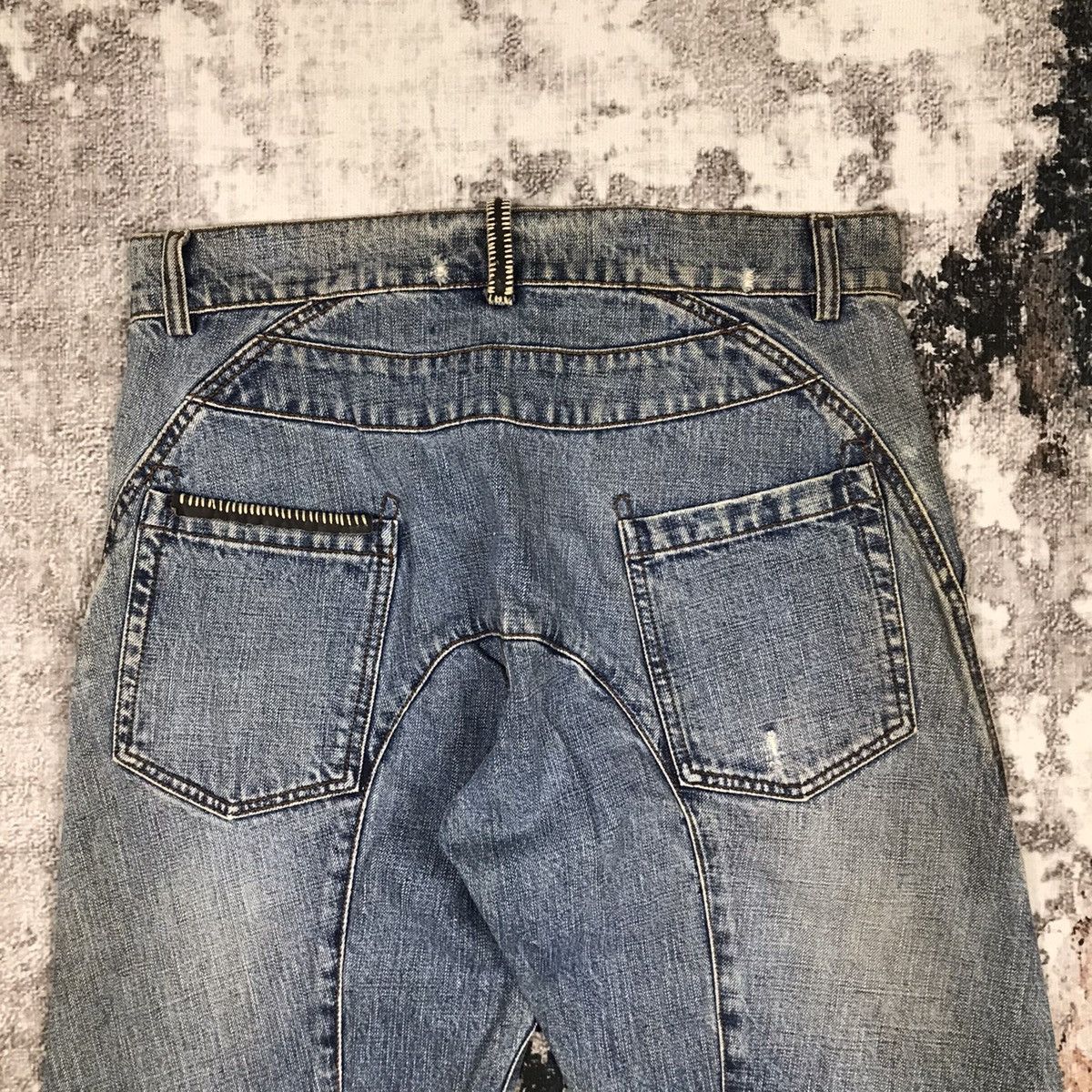 Japanese Brand × Vintage Vintage Japanese Bush Pants Dirty Wash Designs Denim Jeans Size US 33 - 11 Thumbnail