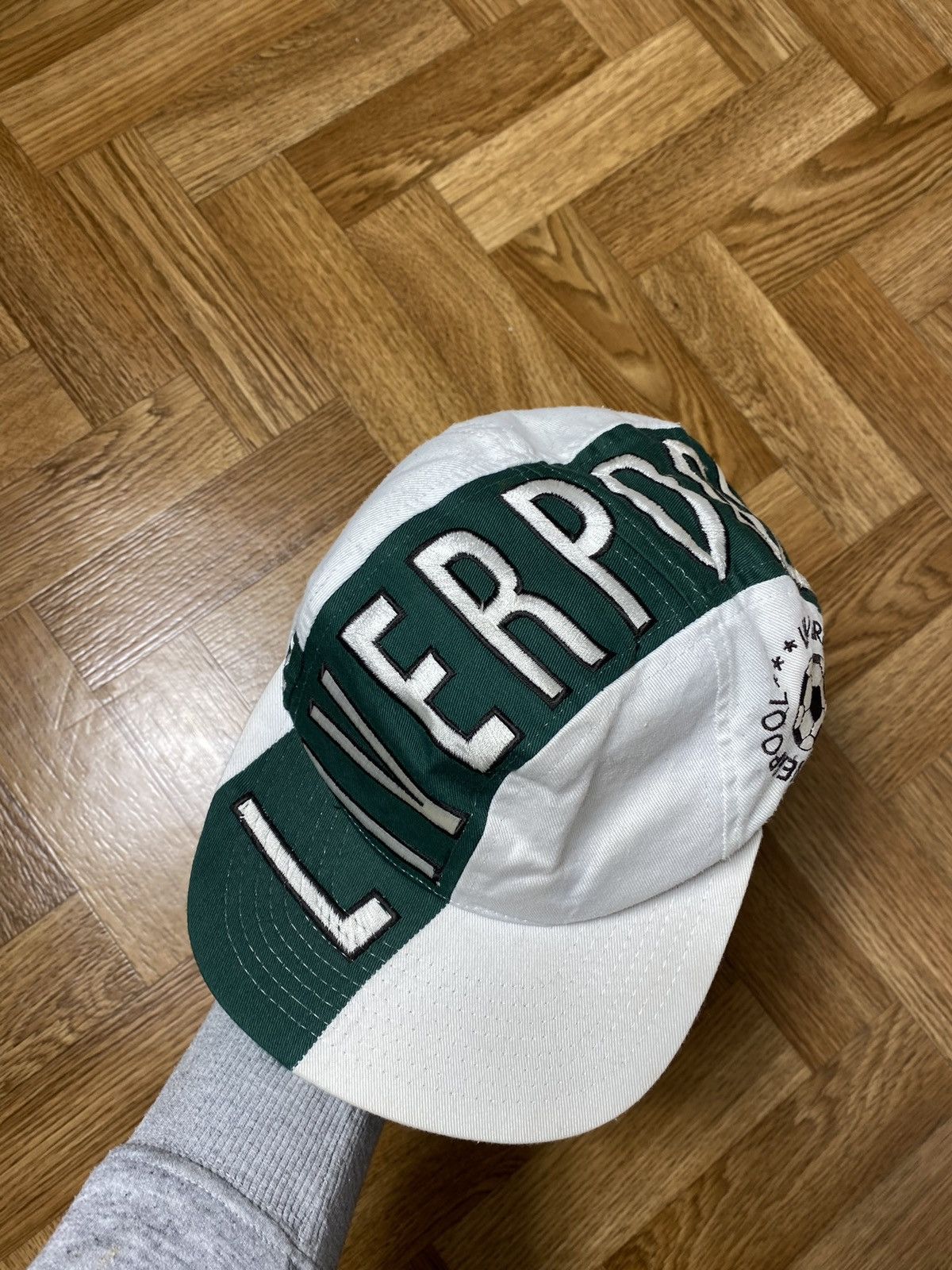 Vintage Very vintage 80s Liverpool monogram 5panel cap snapback Size ONE SIZE - 3 Thumbnail