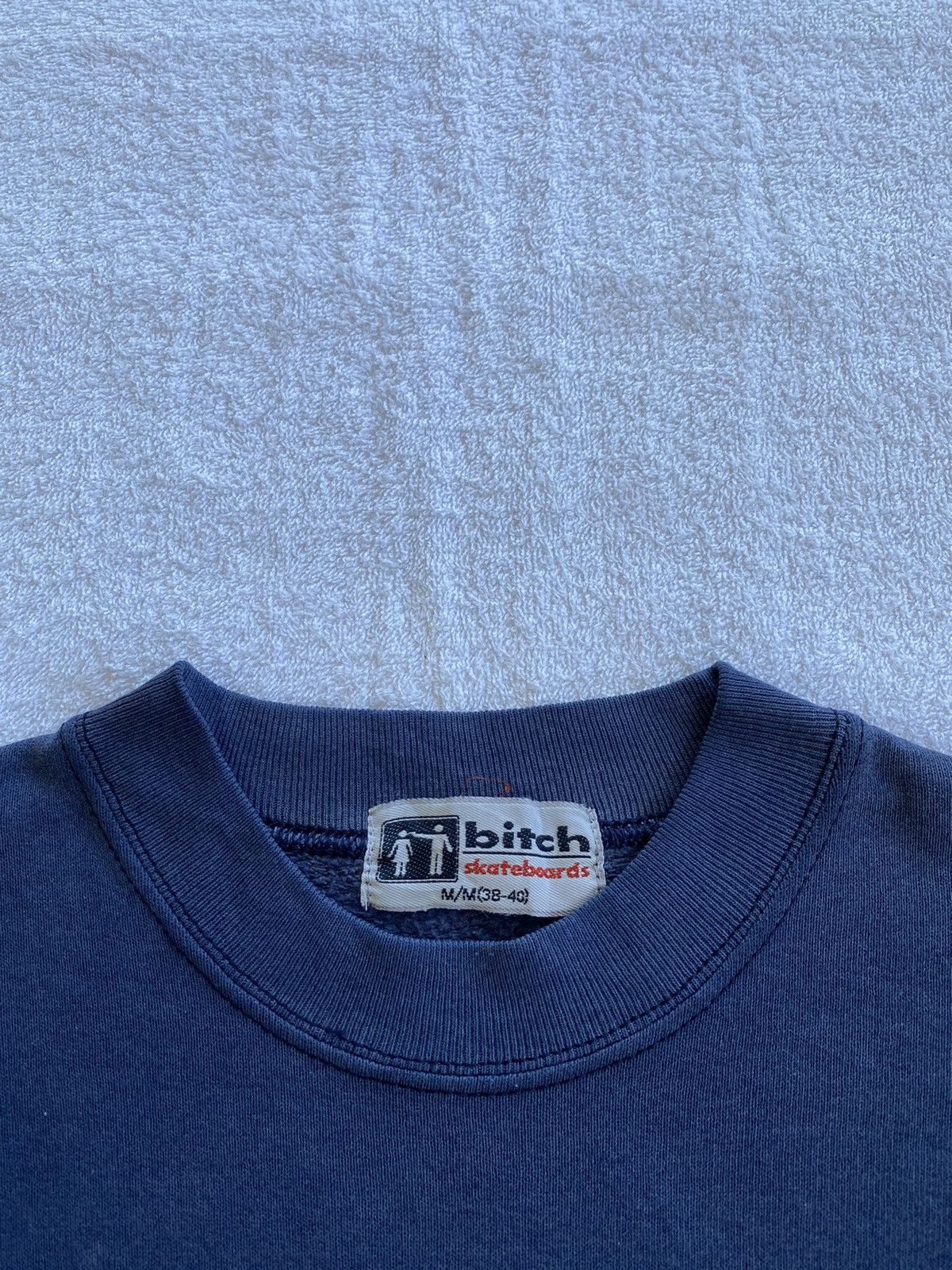 Vintage Vintage Bitch Skateboards Sweatshirt Size US S / EU 44-46 / 1 - 8 Thumbnail