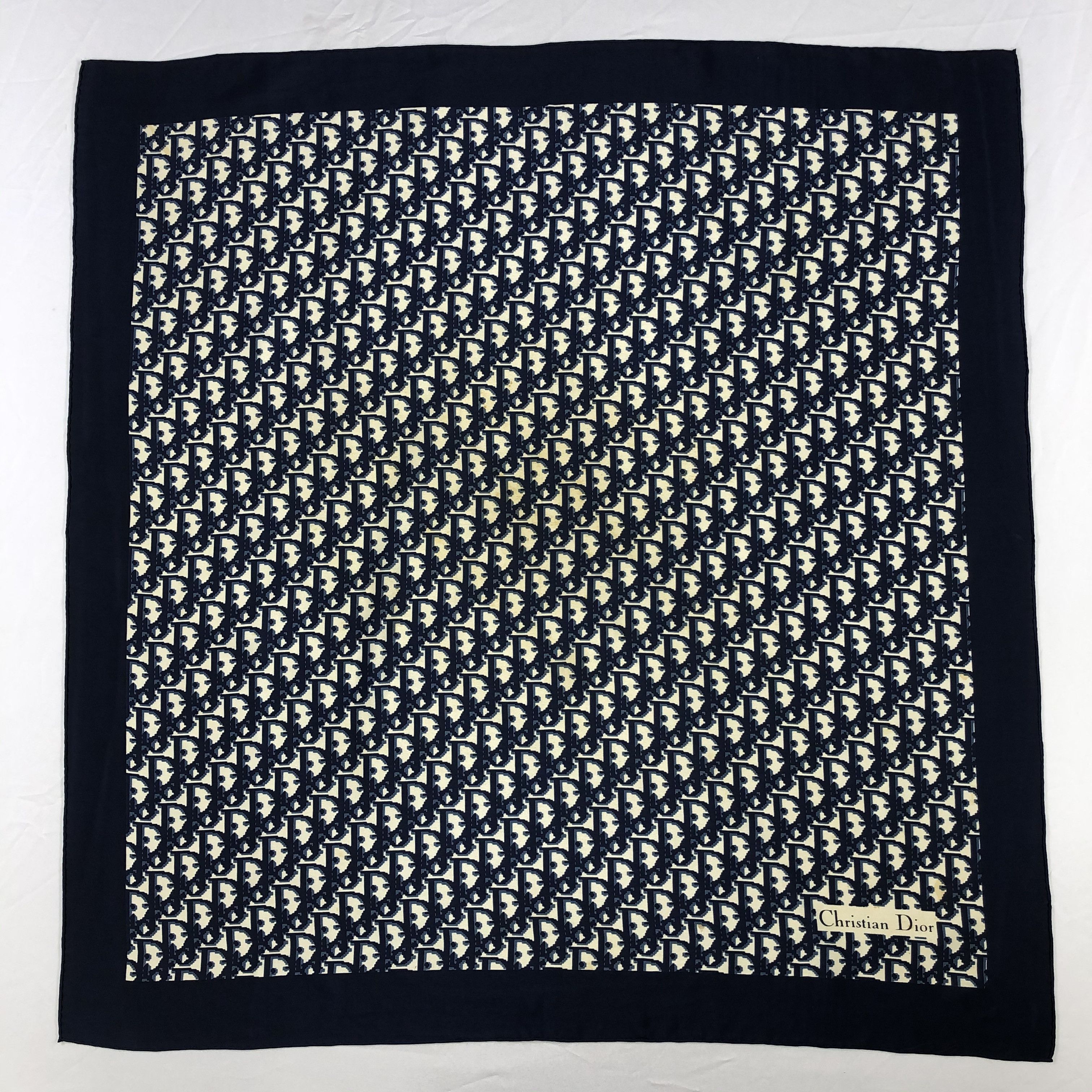 Vintage Vintage Christian Dior Silk Scarf Size ONE SIZE - 1 Thumbnail