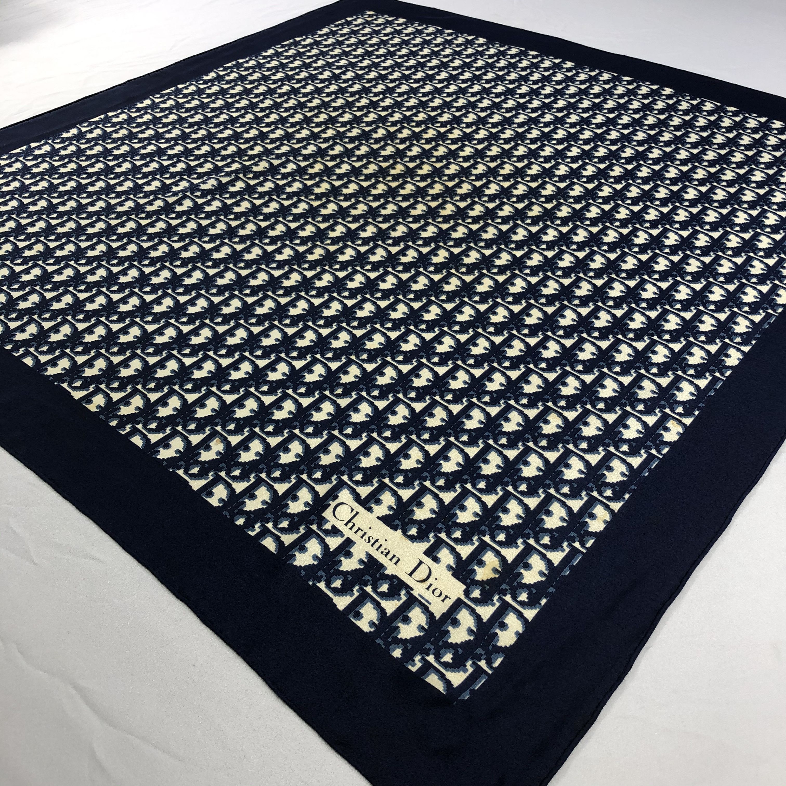 Vintage Vintage Christian Dior Silk Scarf Size ONE SIZE - 2 Thumbnail