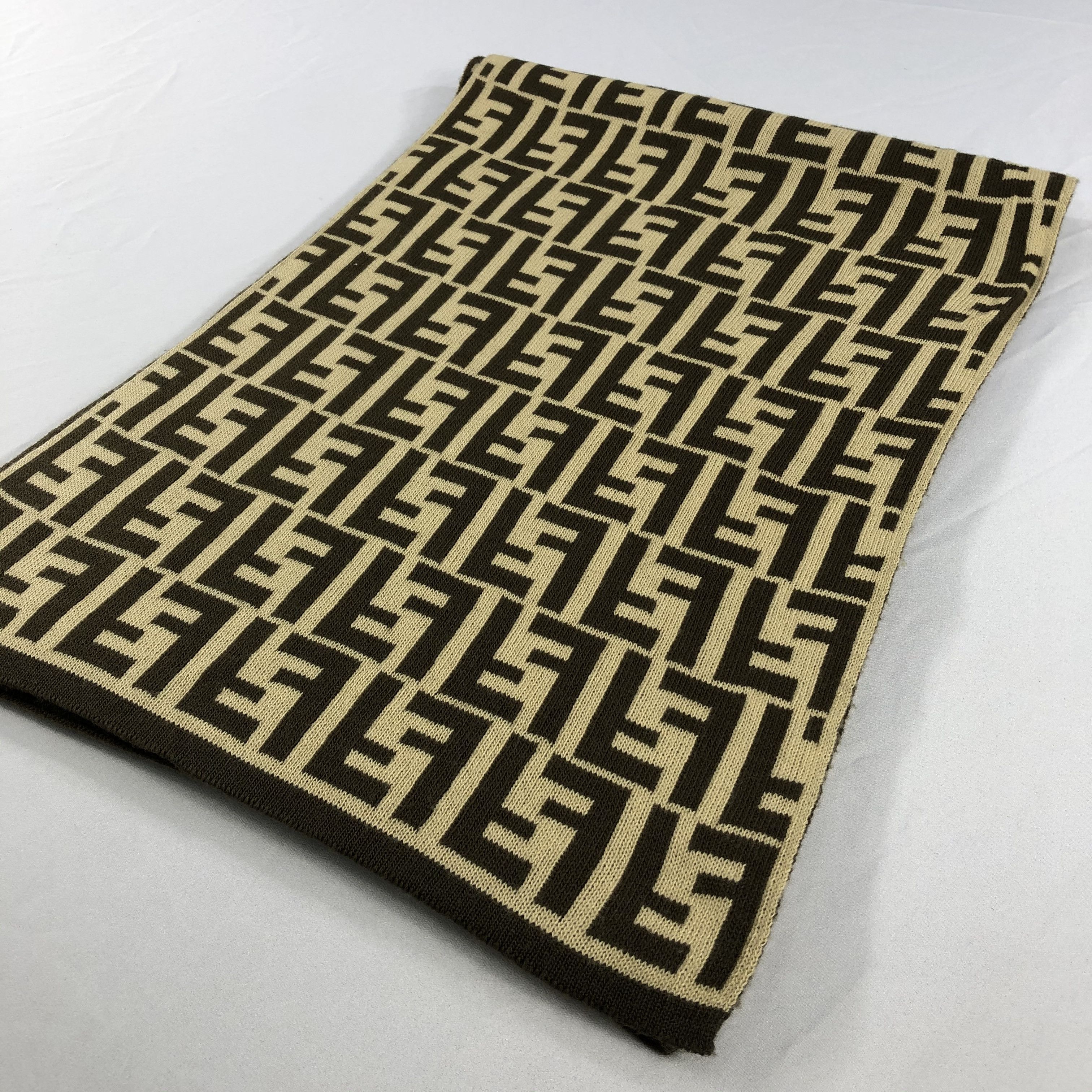 Vintage Vintage Fendi scarf Size ONE SIZE - 3 Thumbnail