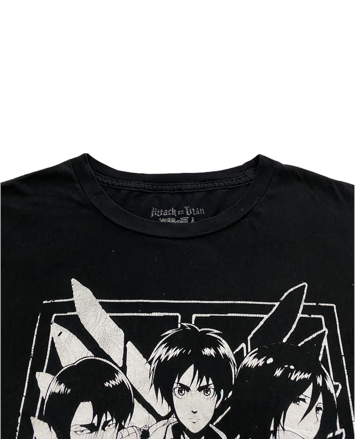 Anime Attack On Titan Japanese Anime Distressed Longsleeve Tees Size US L / EU 52-54 / 3 - 7 Thumbnail