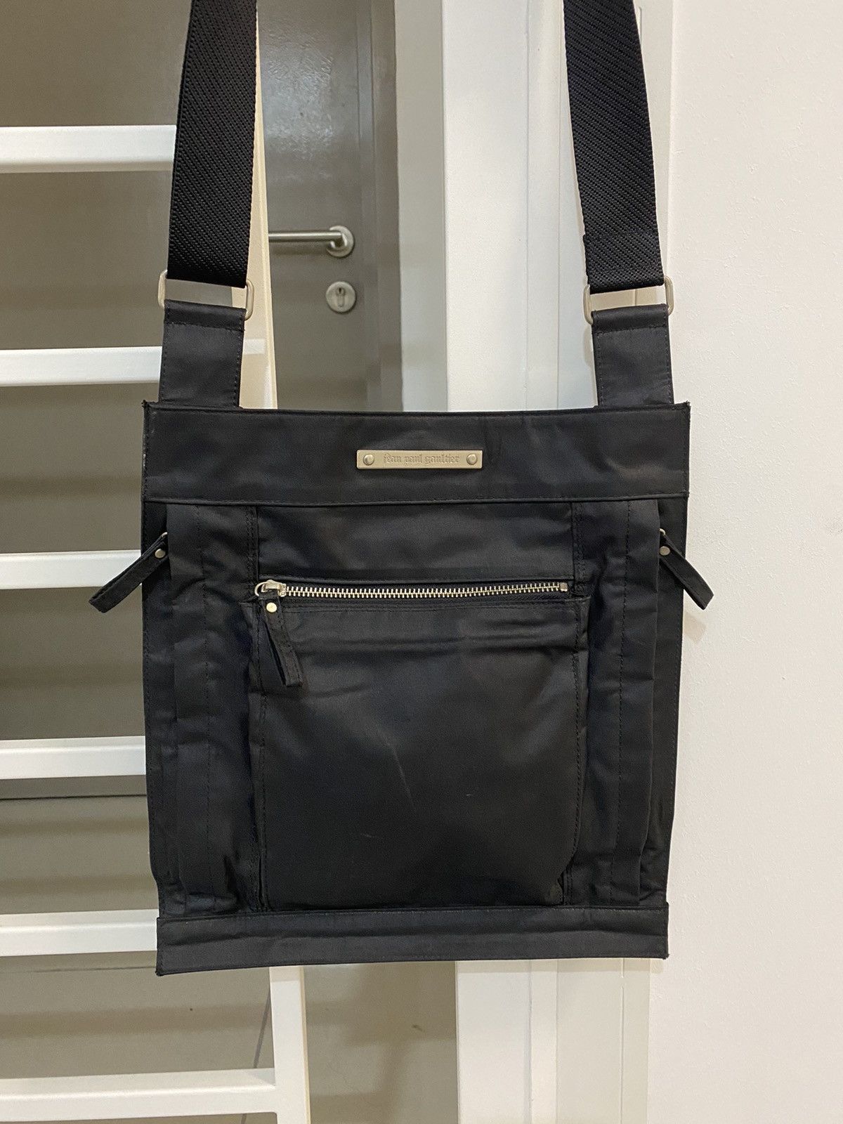 Jean Paul Gaultier Jean Paul Gaultier Multipocket Sling Bag Size ONE SIZE - 4 Thumbnail