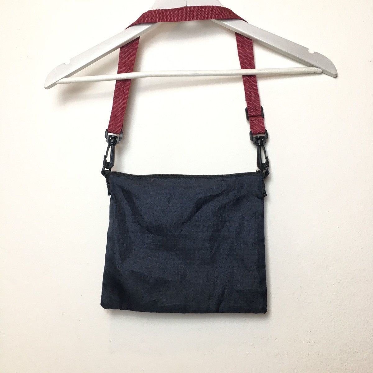 John Undercover × Undercover John Undercover Sling Bag / Crossbody Size ONE SIZE - 2 Thumbnail