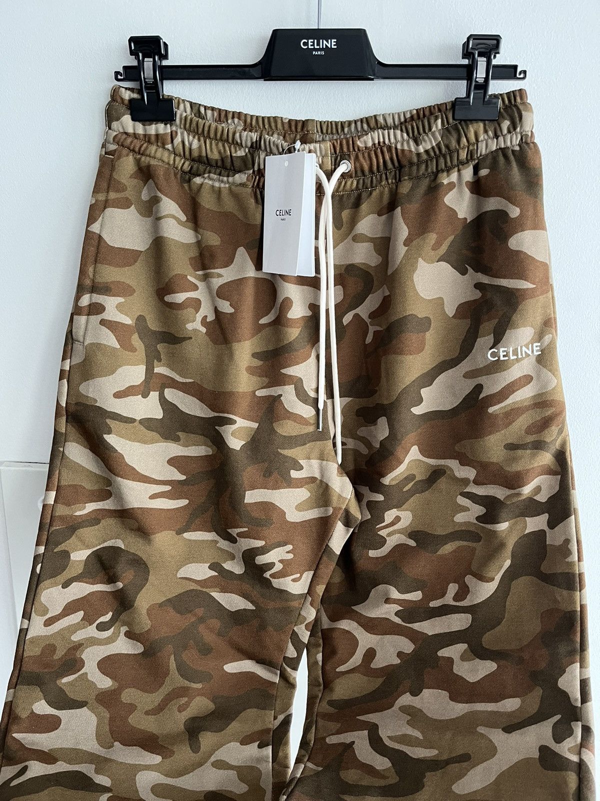 Celine × Hedi Slimane Brand New Super Runway Limited Edition Celine Logo Sweatpant Size US 33 - 17 Thumbnail