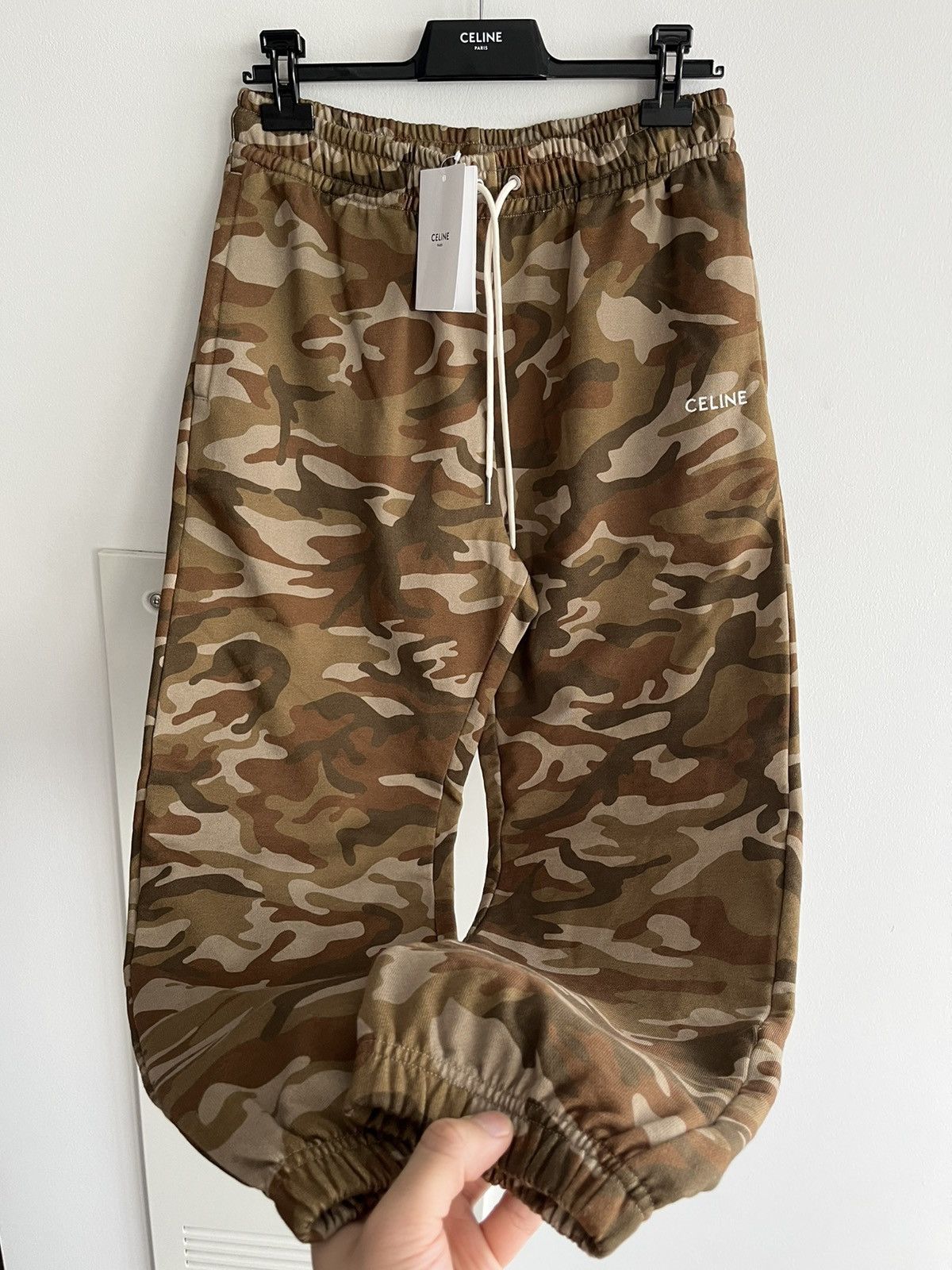 Celine × Hedi Slimane Brand New Super Runway Limited Edition Celine Logo Sweatpant Size US 33 - 14 Thumbnail