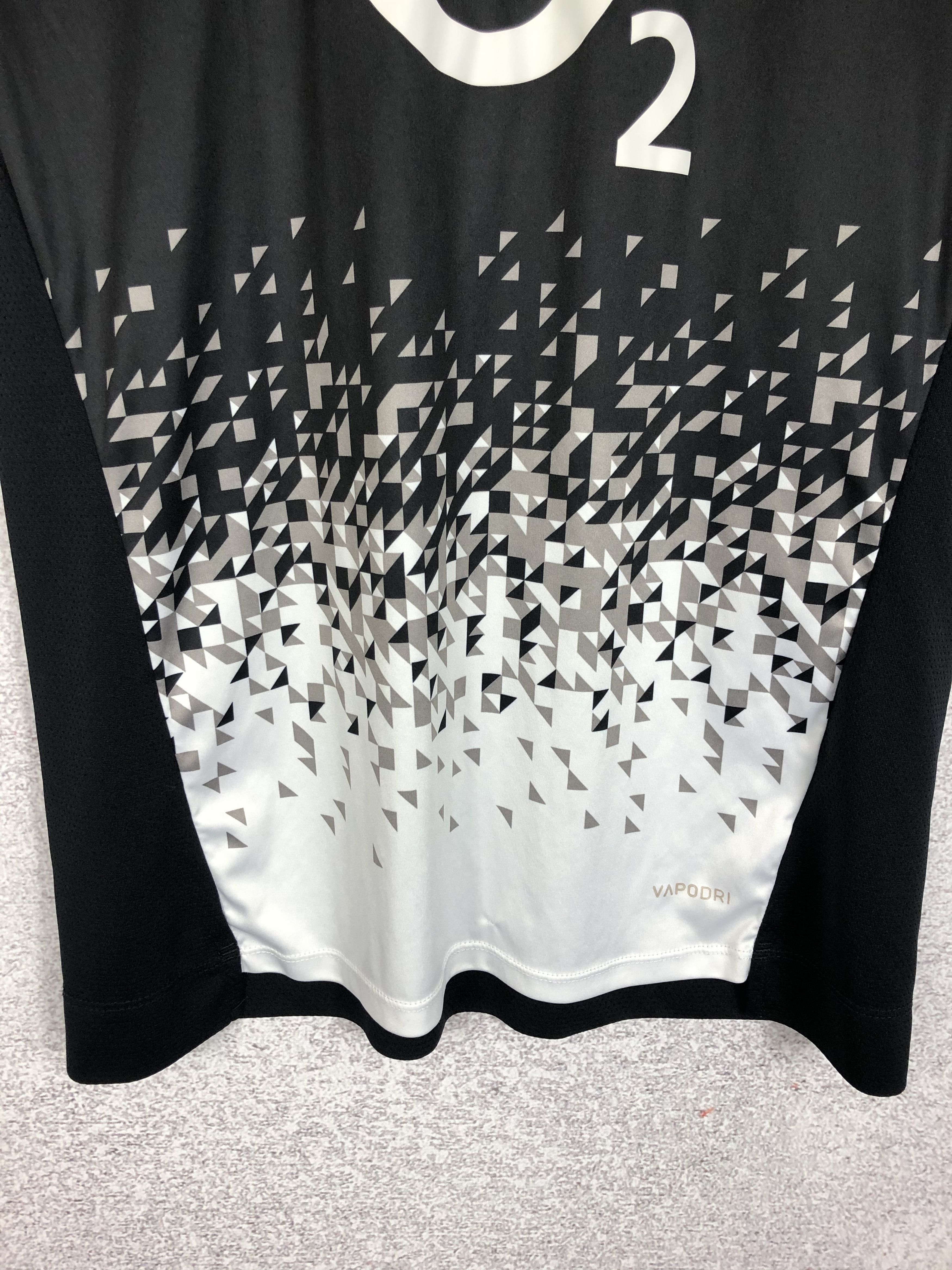 Canterbury of New Zealand England Rugby Shirt 2018 2019 Canterbury Jersey Size US M / EU 48-50 / 2 - 3 Thumbnail