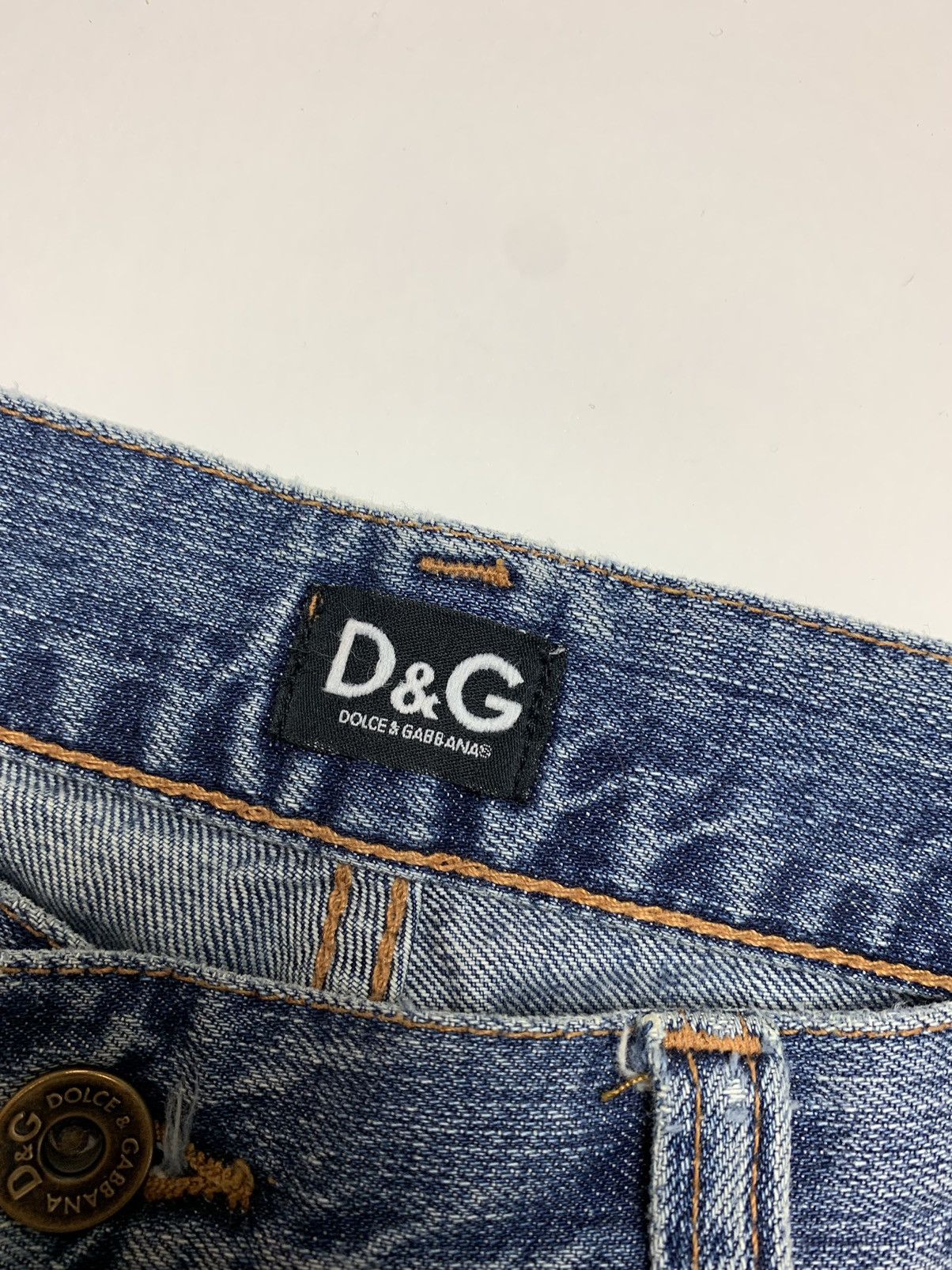 Dolce & Gabbana × Vintage Vintage y2k D&G Dolce & Gabbana distressed denim jeans Size US 30 / EU 46 - 10 Thumbnail