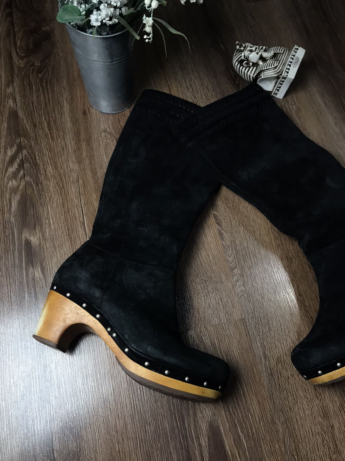 Ugg UGG ROSABELLA 1956 Suade black Leather Boots Size US 8 / IT 38 - 2 Thumbnail