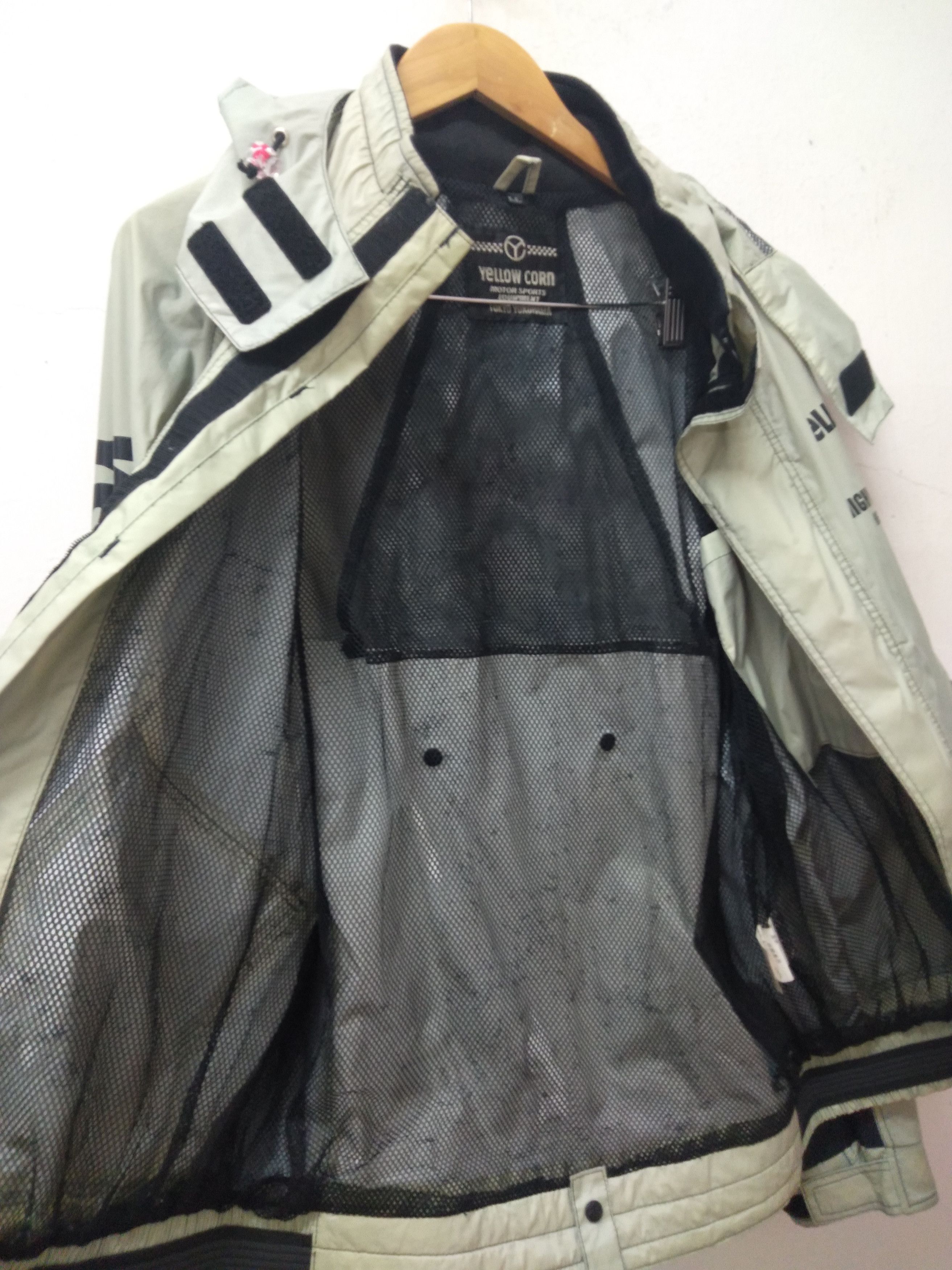 YELLOW CORN Yellow Corn Windbreaker Size US L / EU 52-54 / 3 - 9 Thumbnail