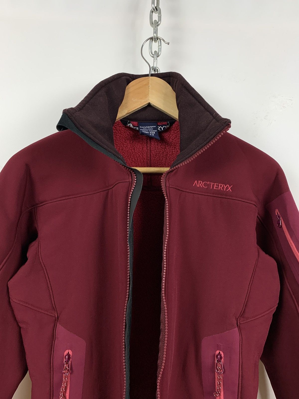 Arc'teryx Vintage Arcteryx Women’s Softshell Jacket Size S / US 4 / IT 40 - 10 Thumbnail