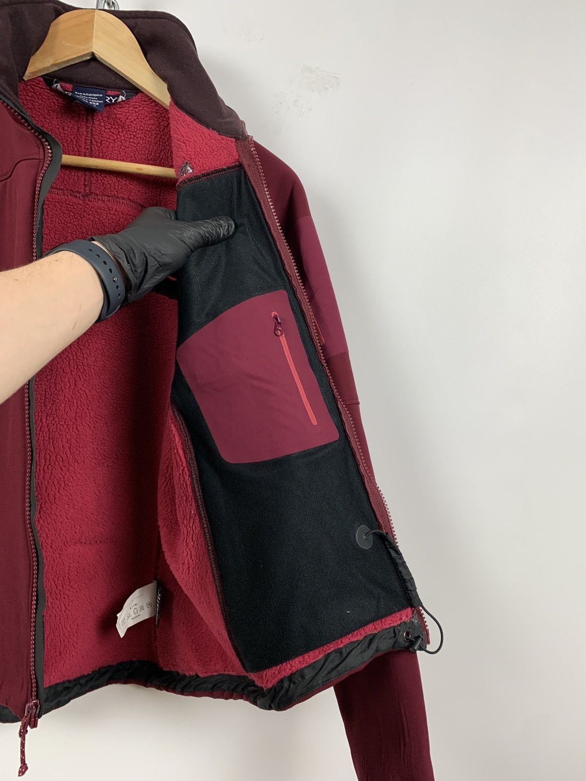 Arc'teryx Vintage Arcteryx Women’s Softshell Jacket Size S / US 4 / IT 40 - 12 Thumbnail