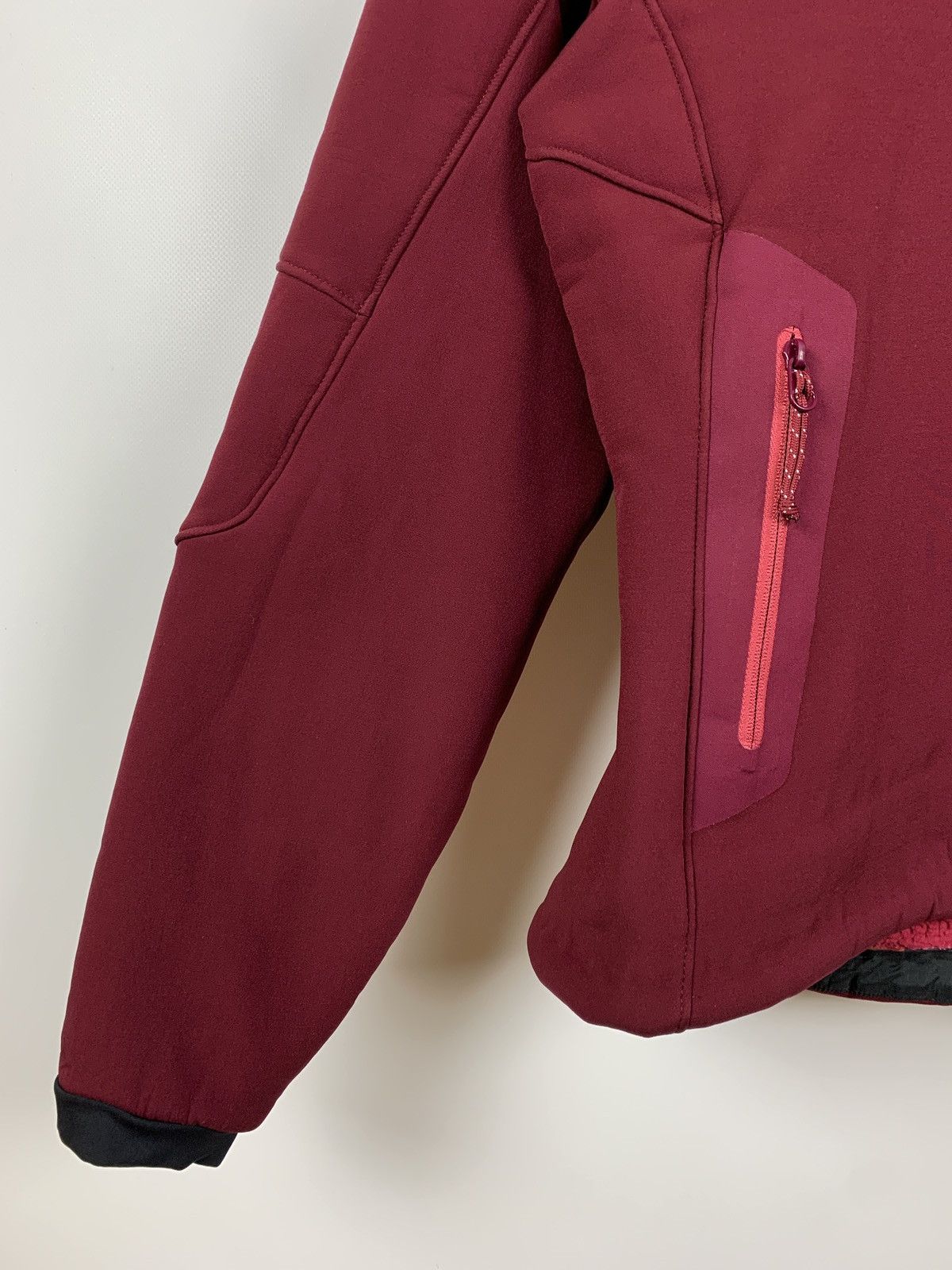 Arc'teryx Vintage Arcteryx Women’s Softshell Jacket Size S / US 4 / IT 40 - 8 Thumbnail